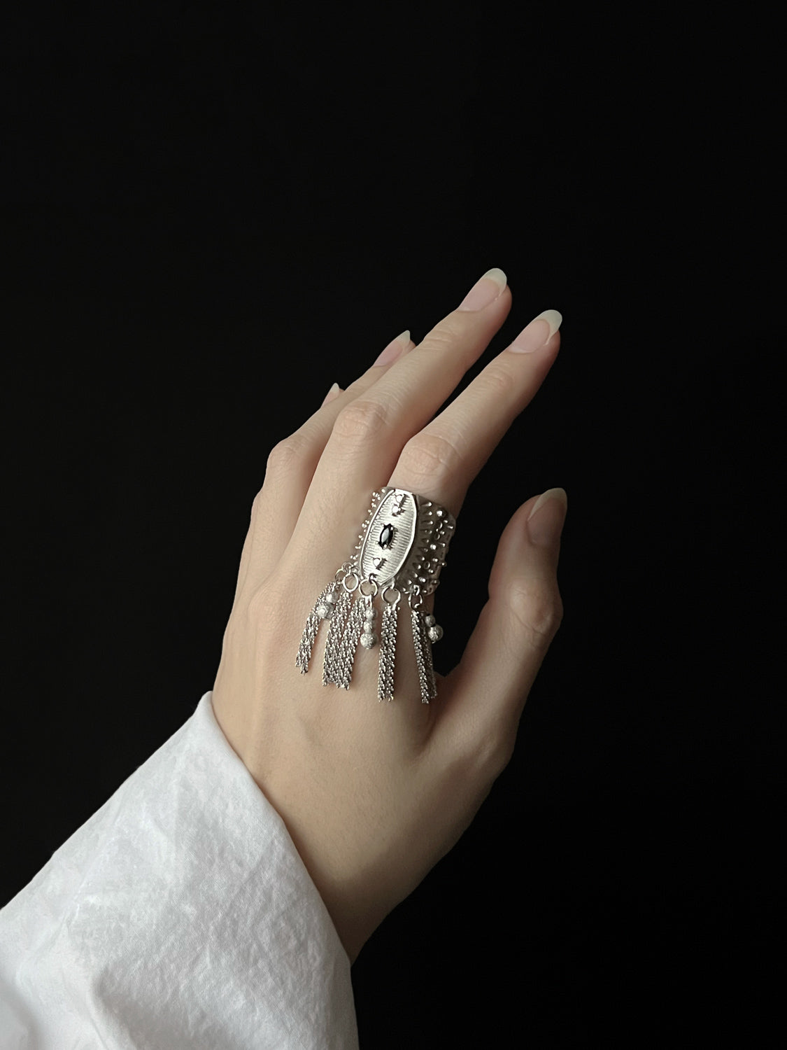 Divinitys Elaborate Ring   Silver model
