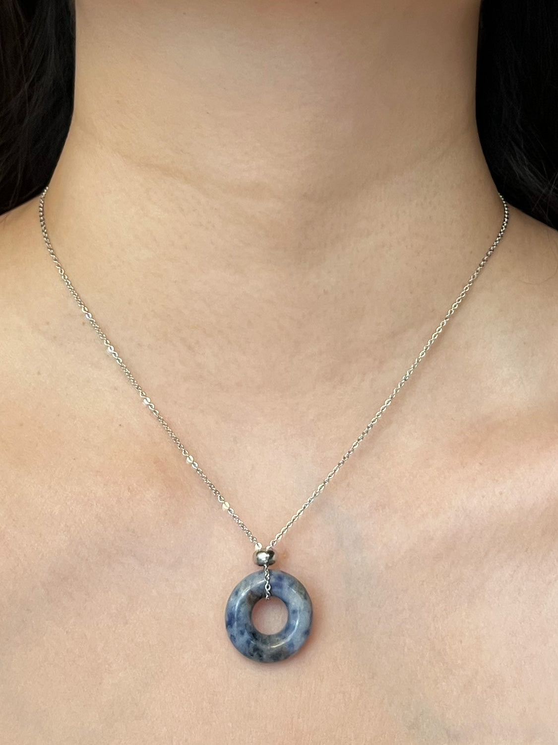 Donut Stone Necklace  Silver   Blue Stone3