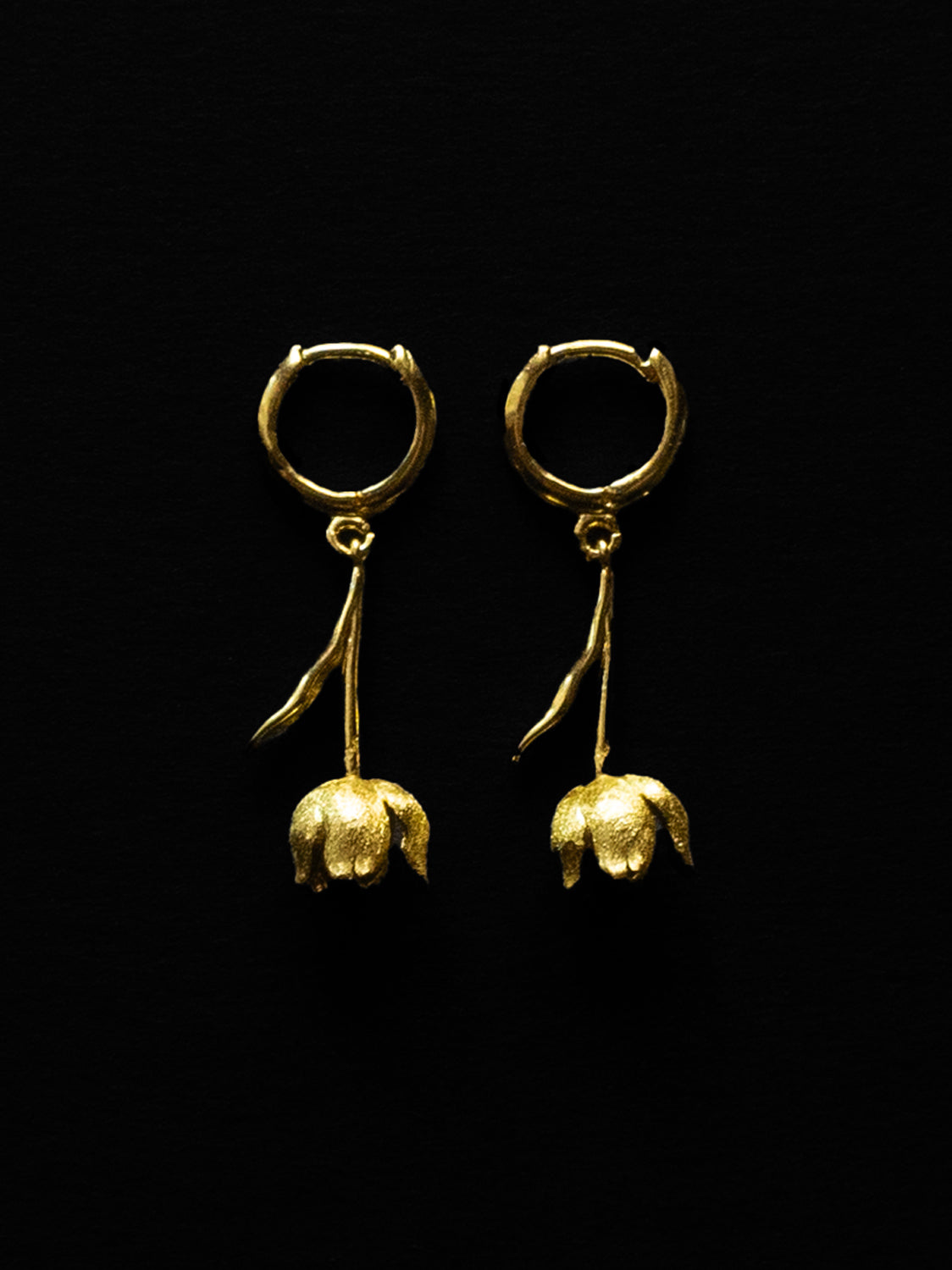 Flower Dangle Huggies   Gold black