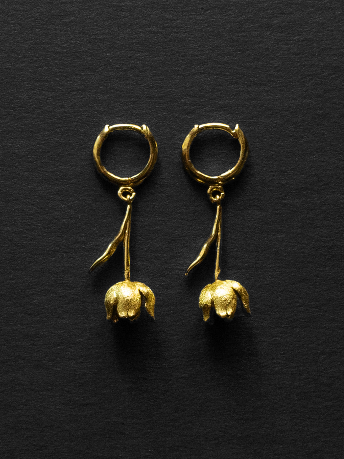 Flower Dangle Huggies - Gold