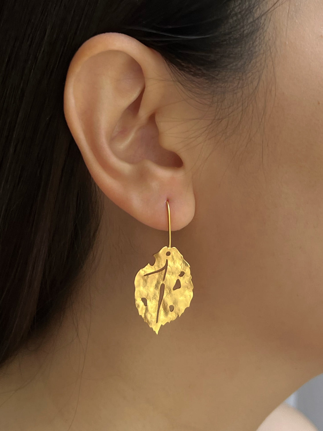 Gold Leaf Earrings df77b4d7 5a79 4132 ae26 0280d05bc4d2