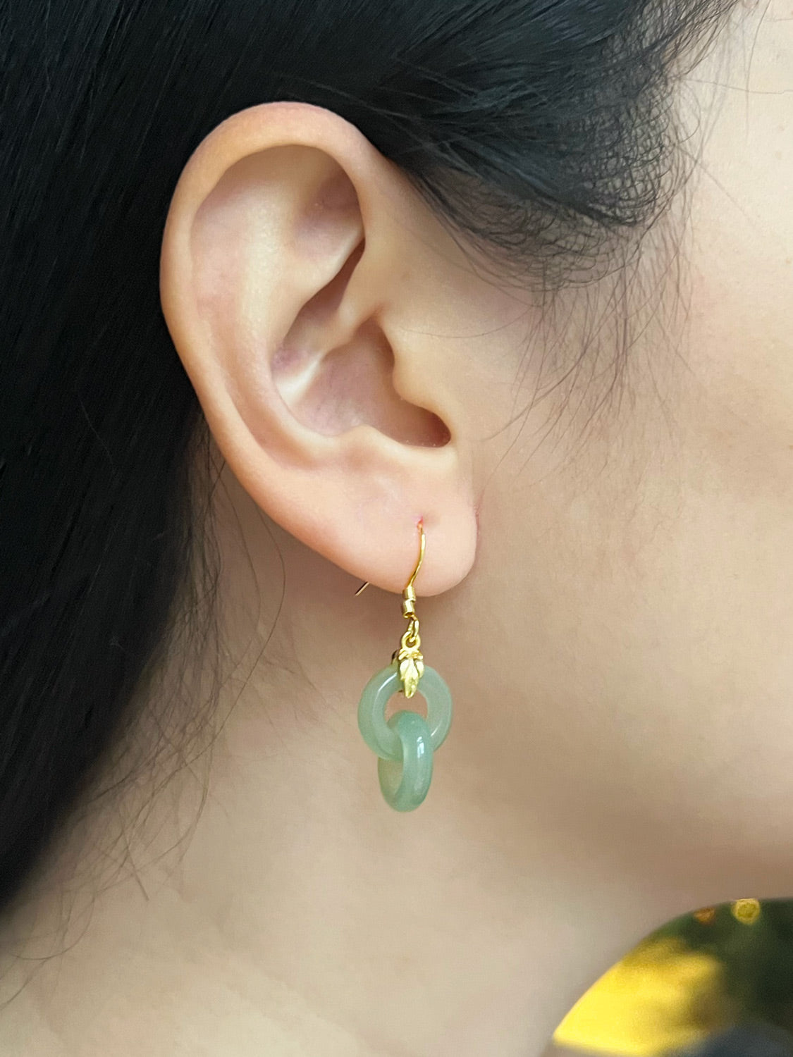 Intertwined Jade Donuts Earrings