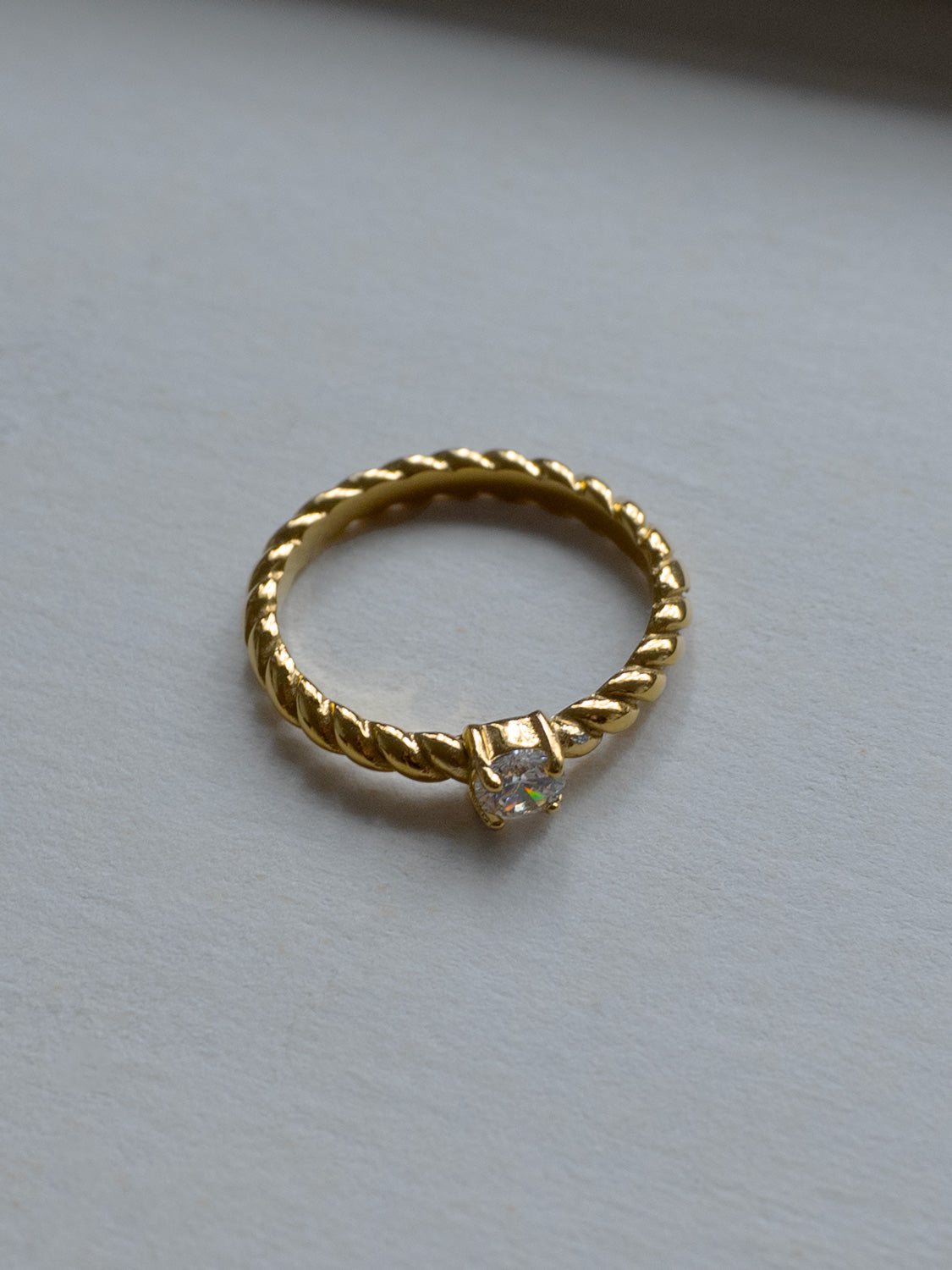 Solo Diamond Twist Ring, Stainless Steel - Gold