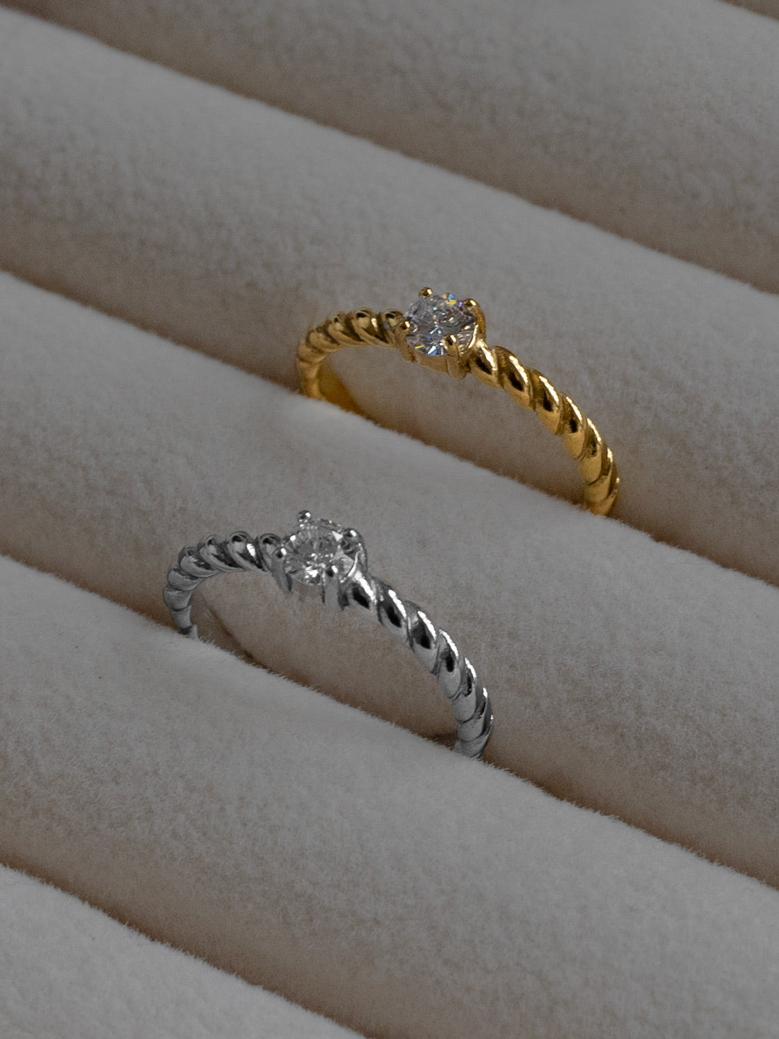 Solo Diamond Twist Ring, Stainless Steel - Silver
