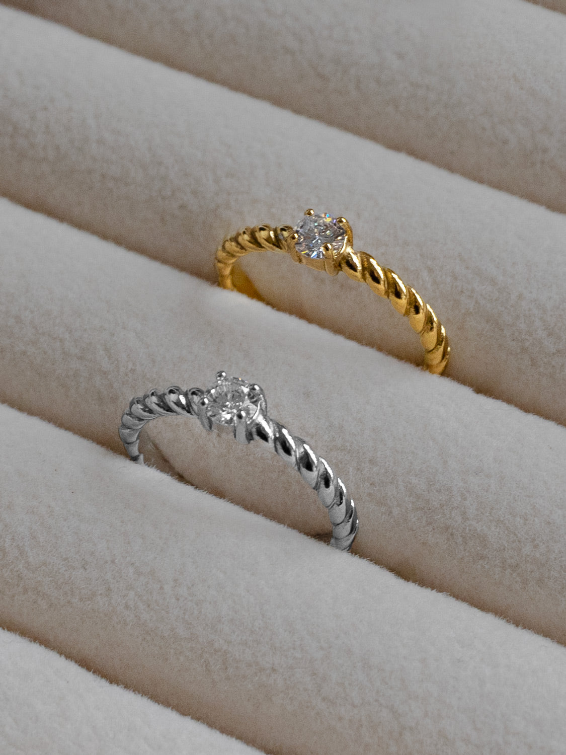 Solo Diamond Twist Ring, Stainless Steel - Silver