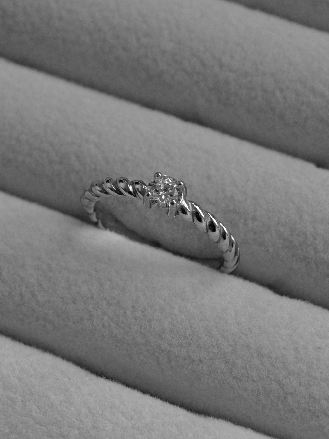 Solo Diamond Twist Ring, Stainless Steel - Silver