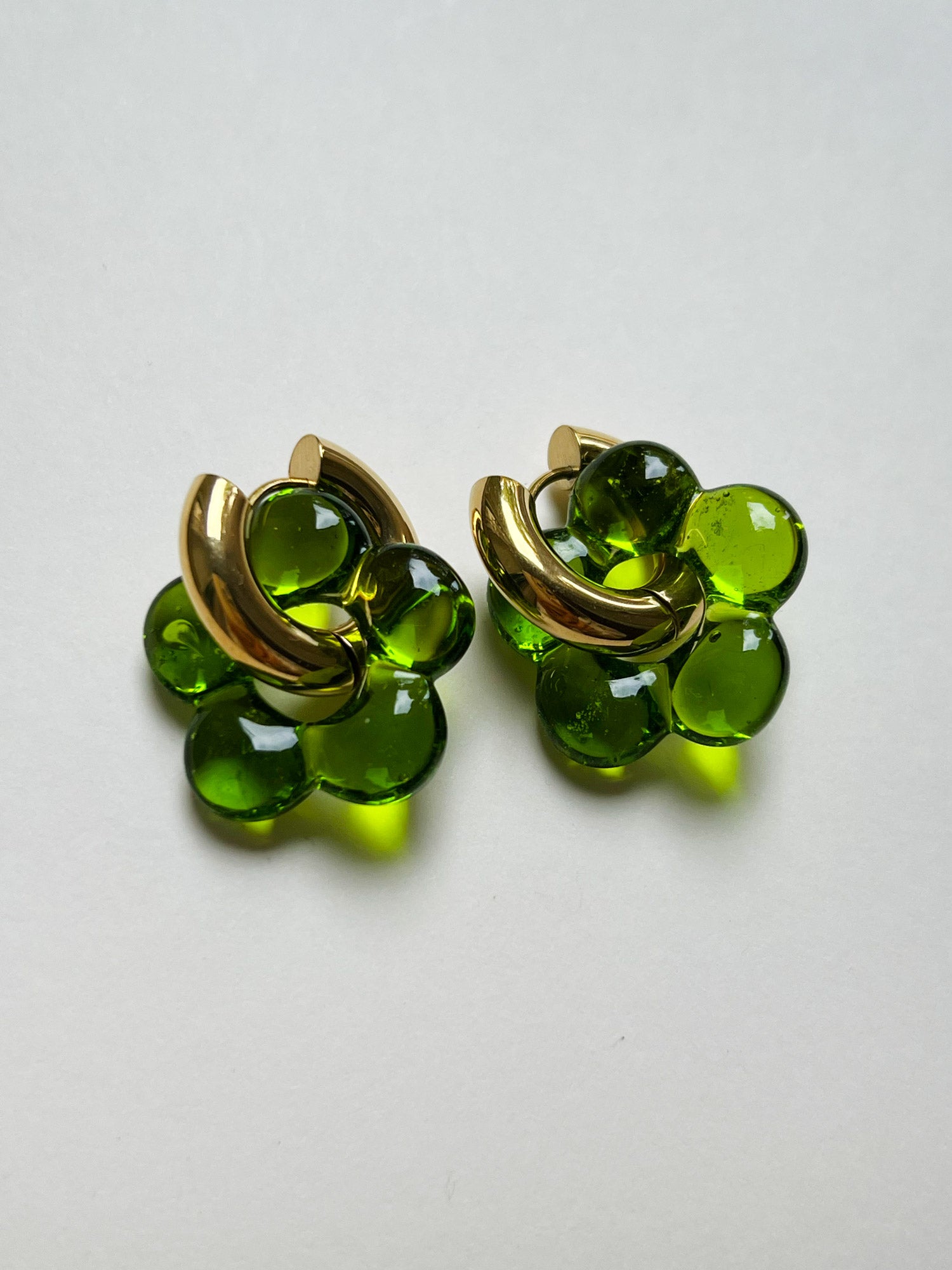 Créoles Donut Fleur en Verre - Vert Pistache