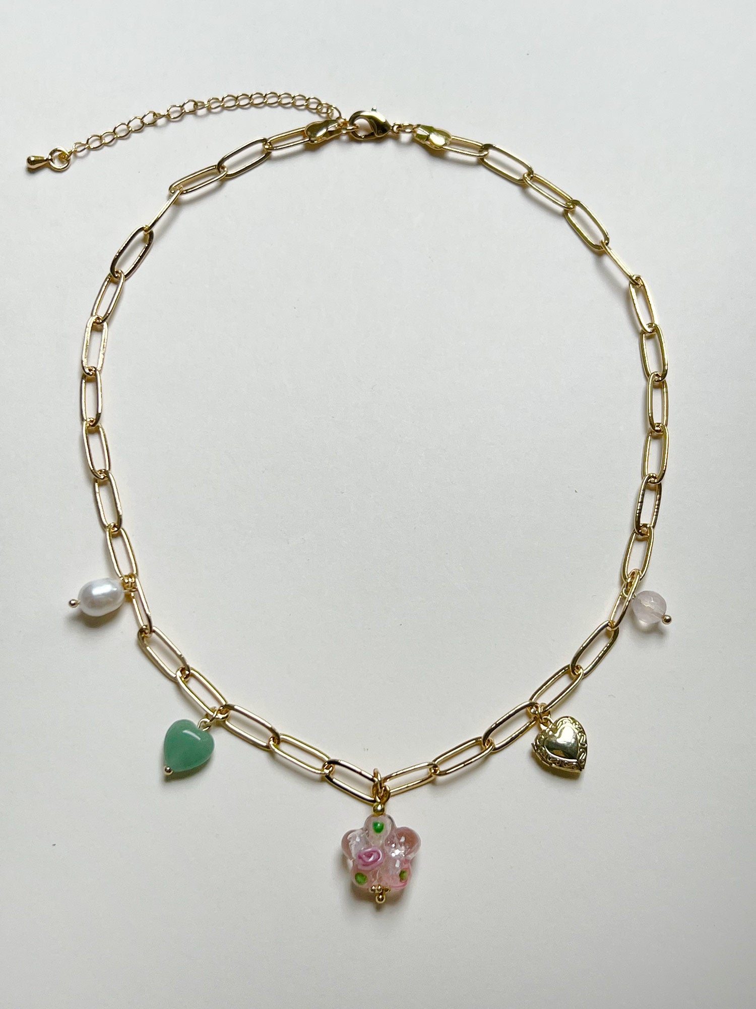 Collier de charme de fleur en verre rose - Médaillon/Cristaux