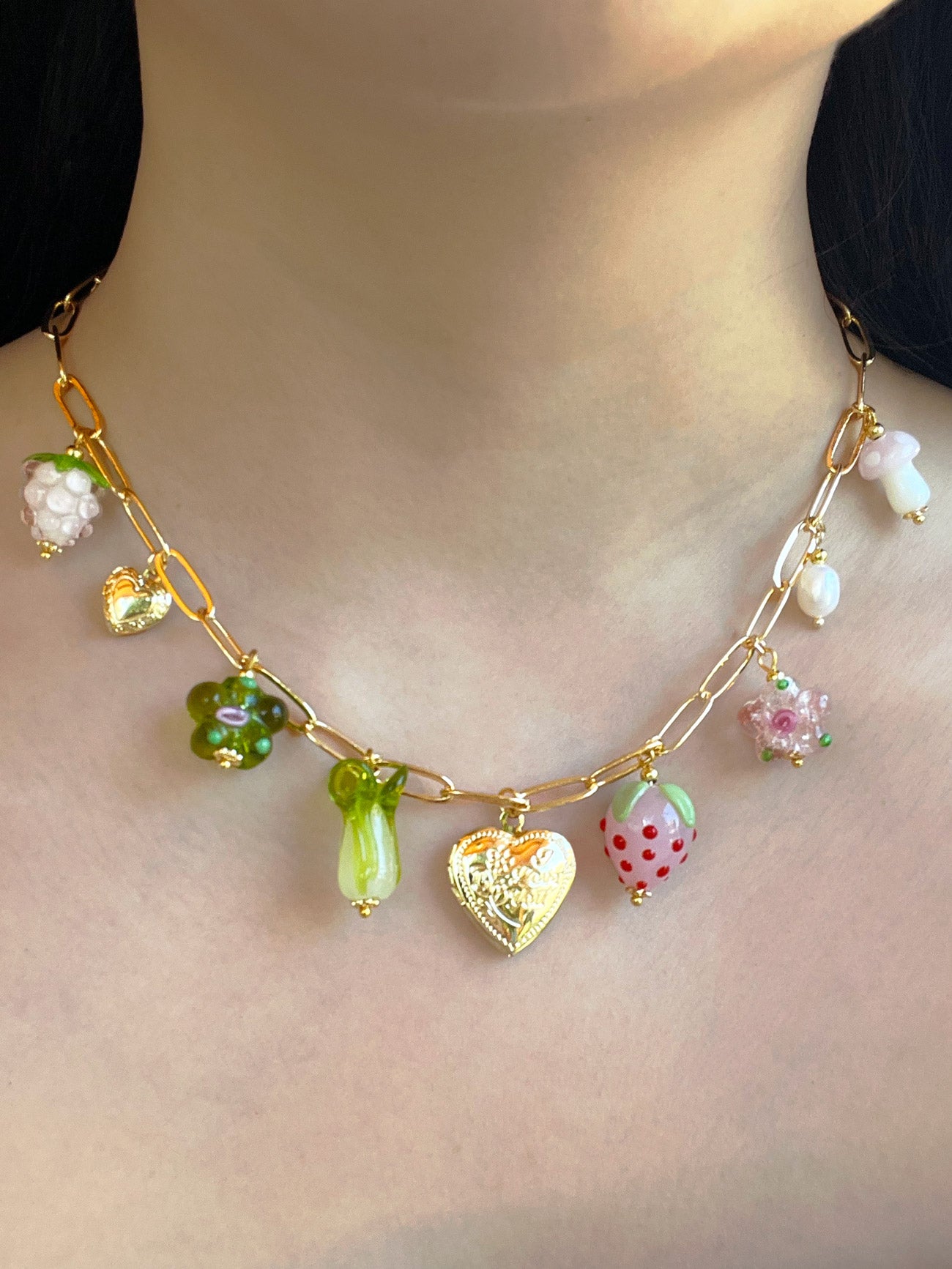pink strawb necklace5