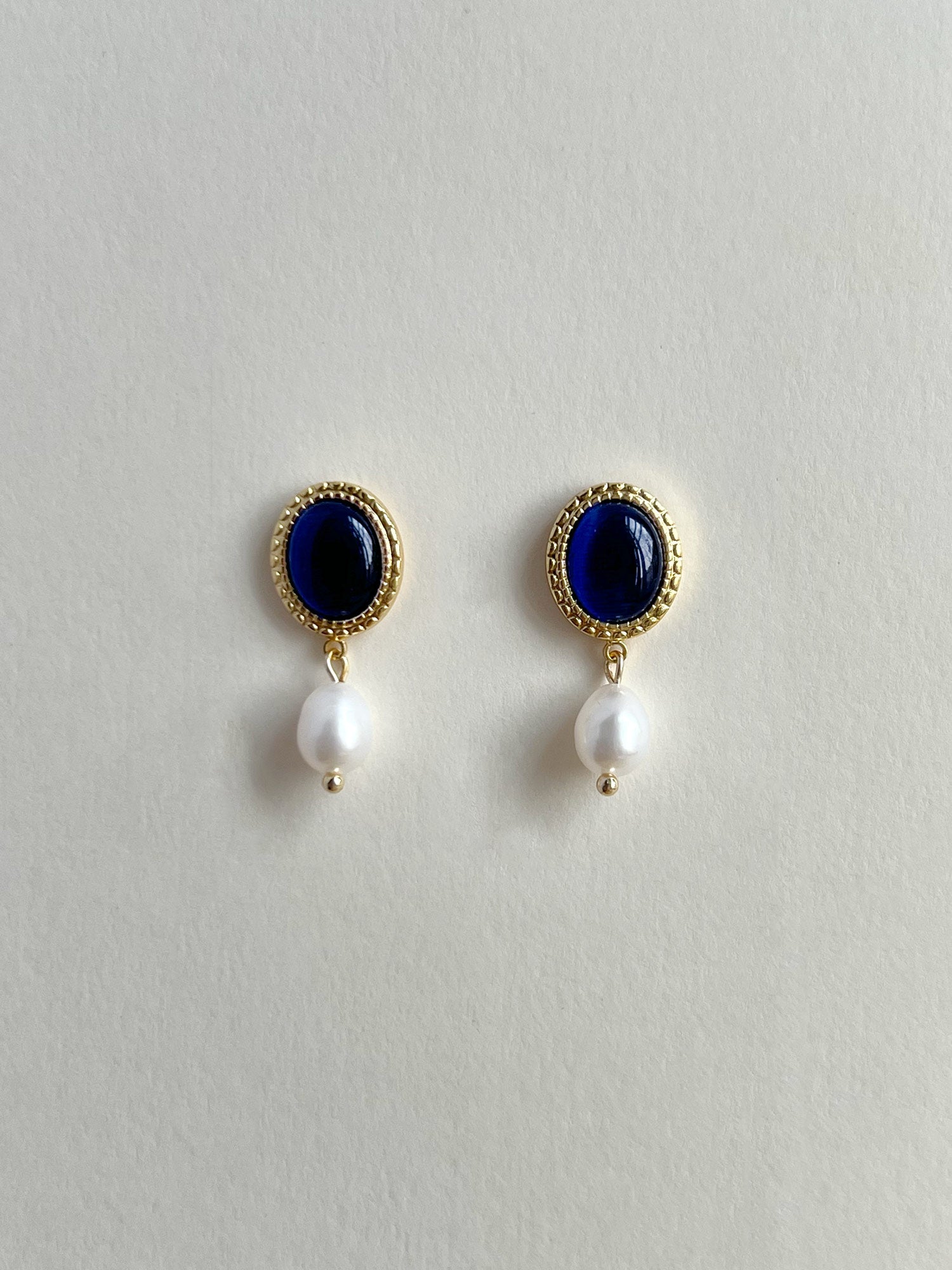 princess pearl royalblue
