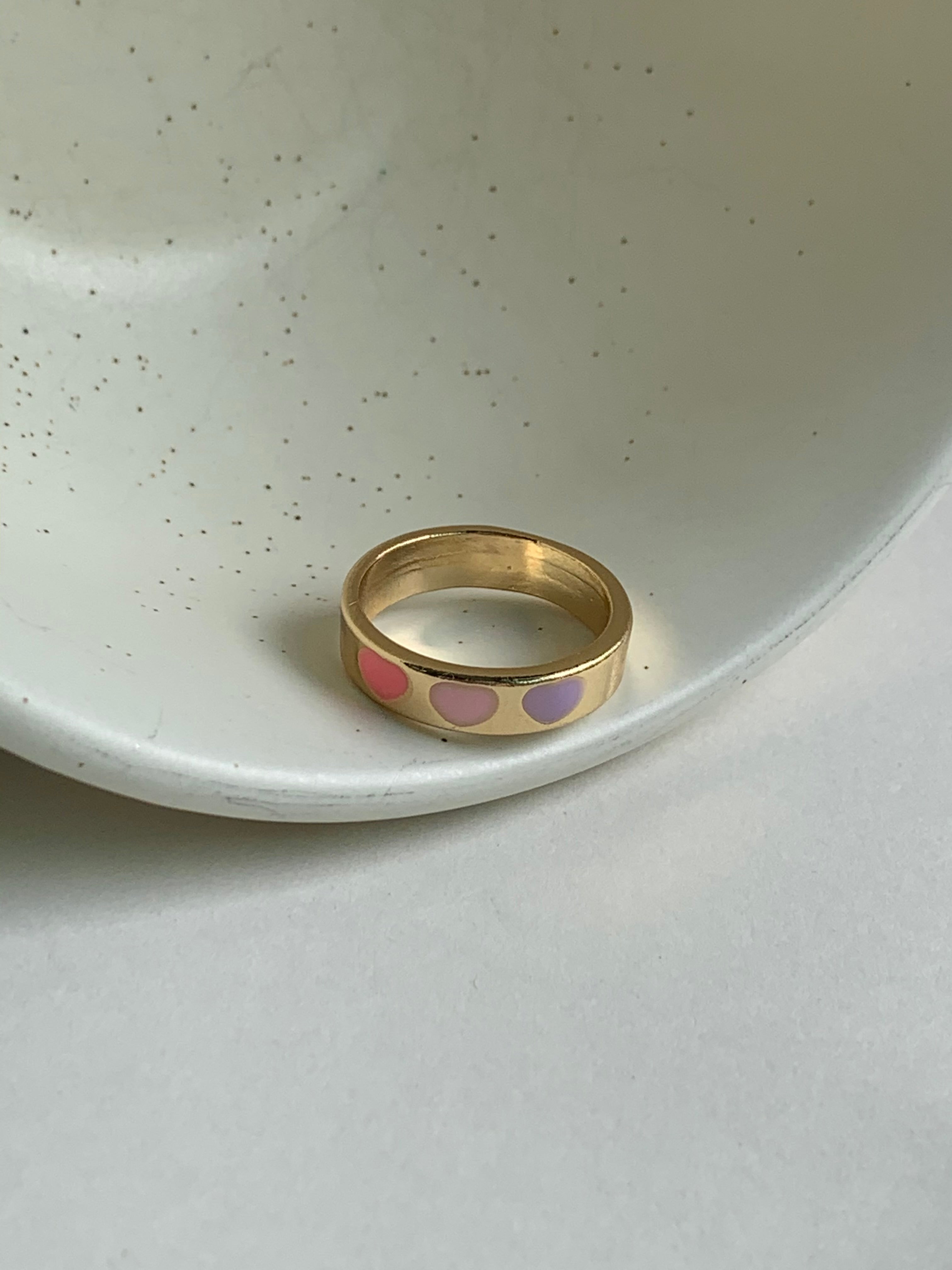 Enamel Hearts Ring
