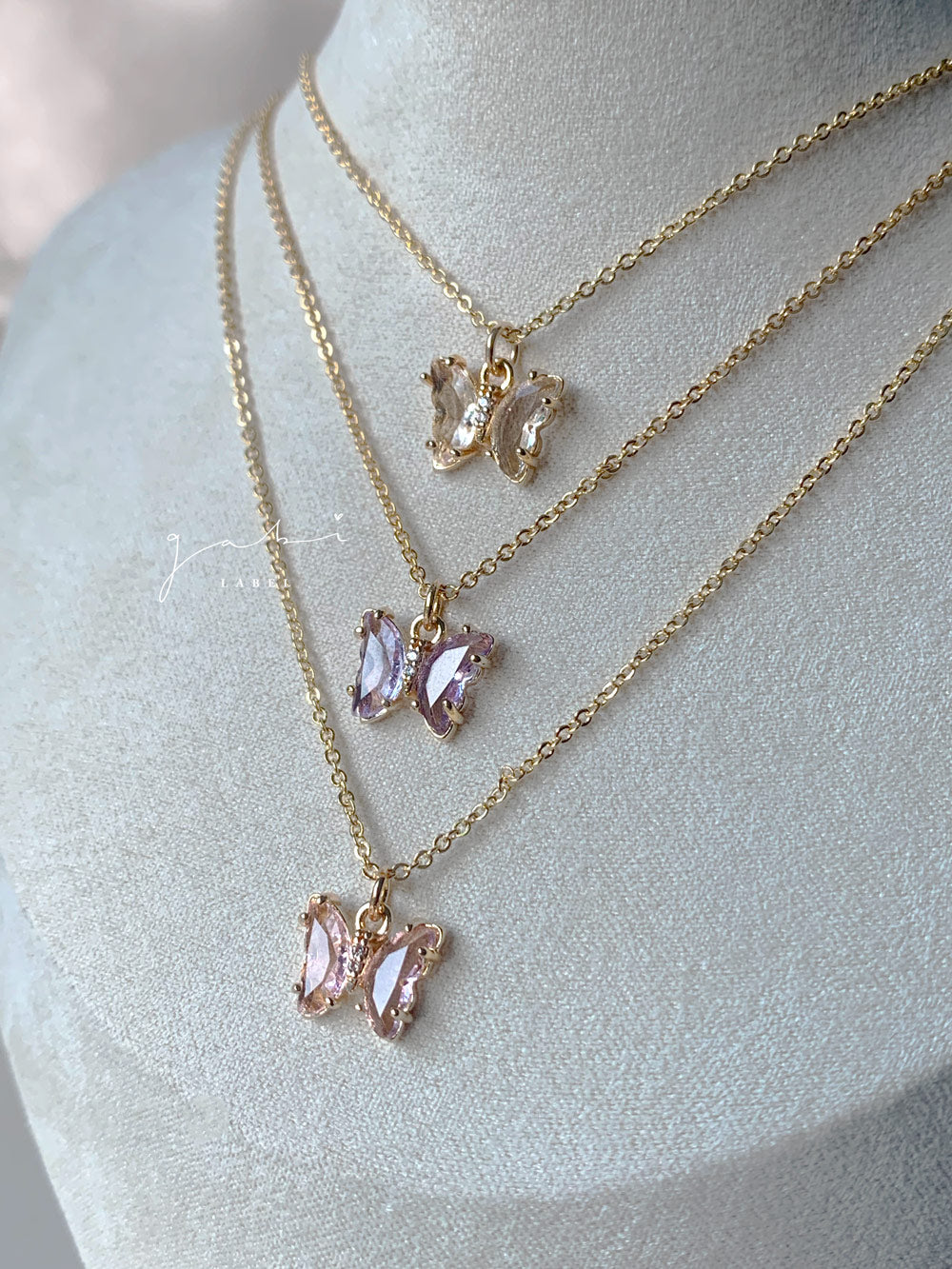 butterfly necklaces4 d798a23e 8ea5 45fa 9eed 8a1e1bb9d4e7