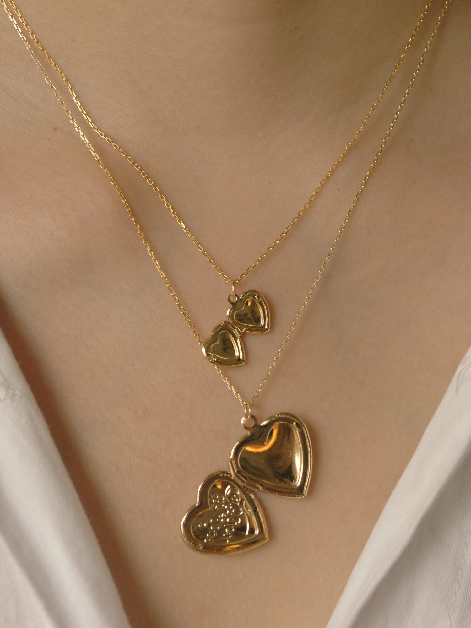 ELLIE Locket Necklace