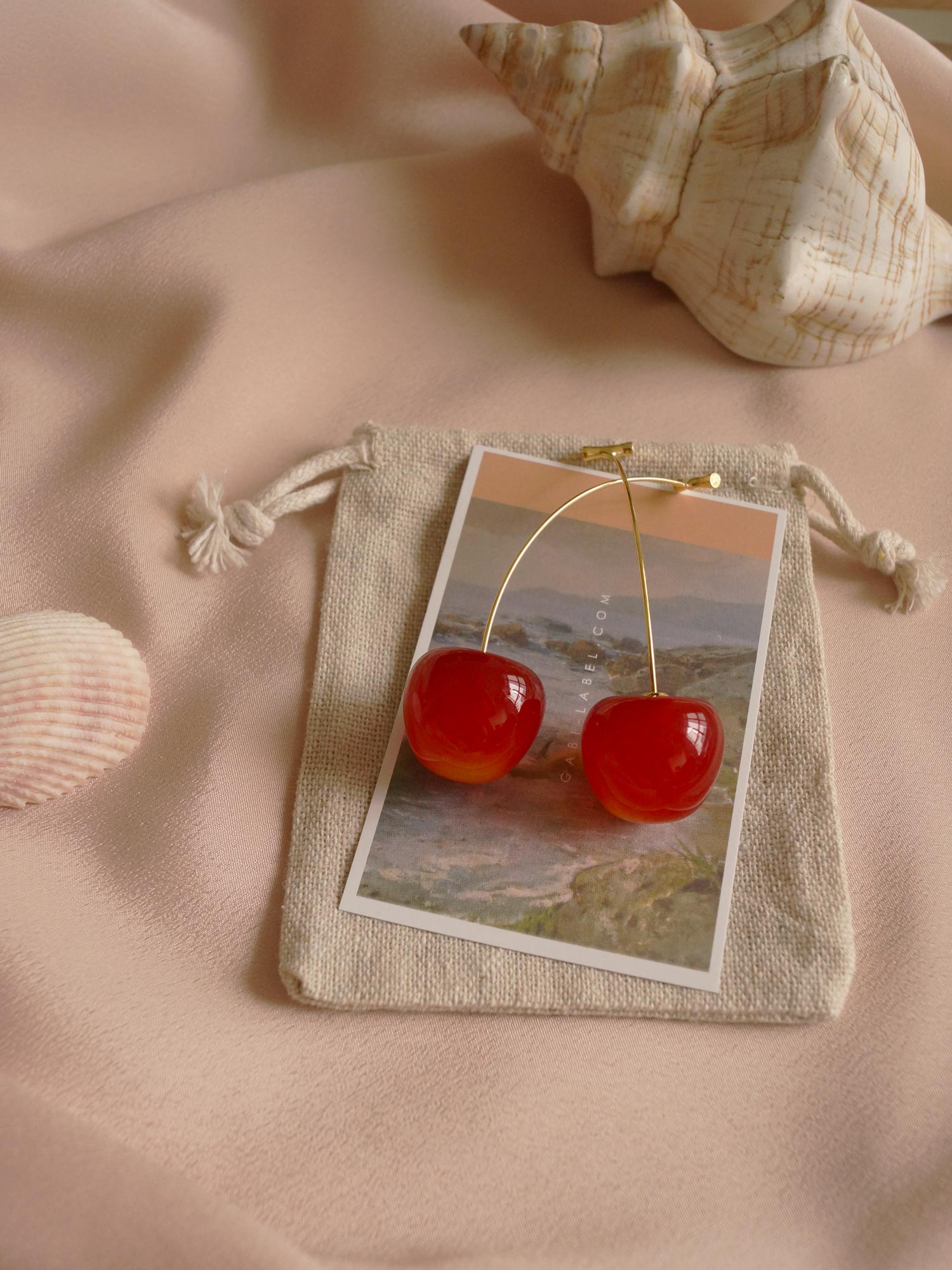 Boucles d'oreilles Cher (Cerise) *Tiges plaquées or