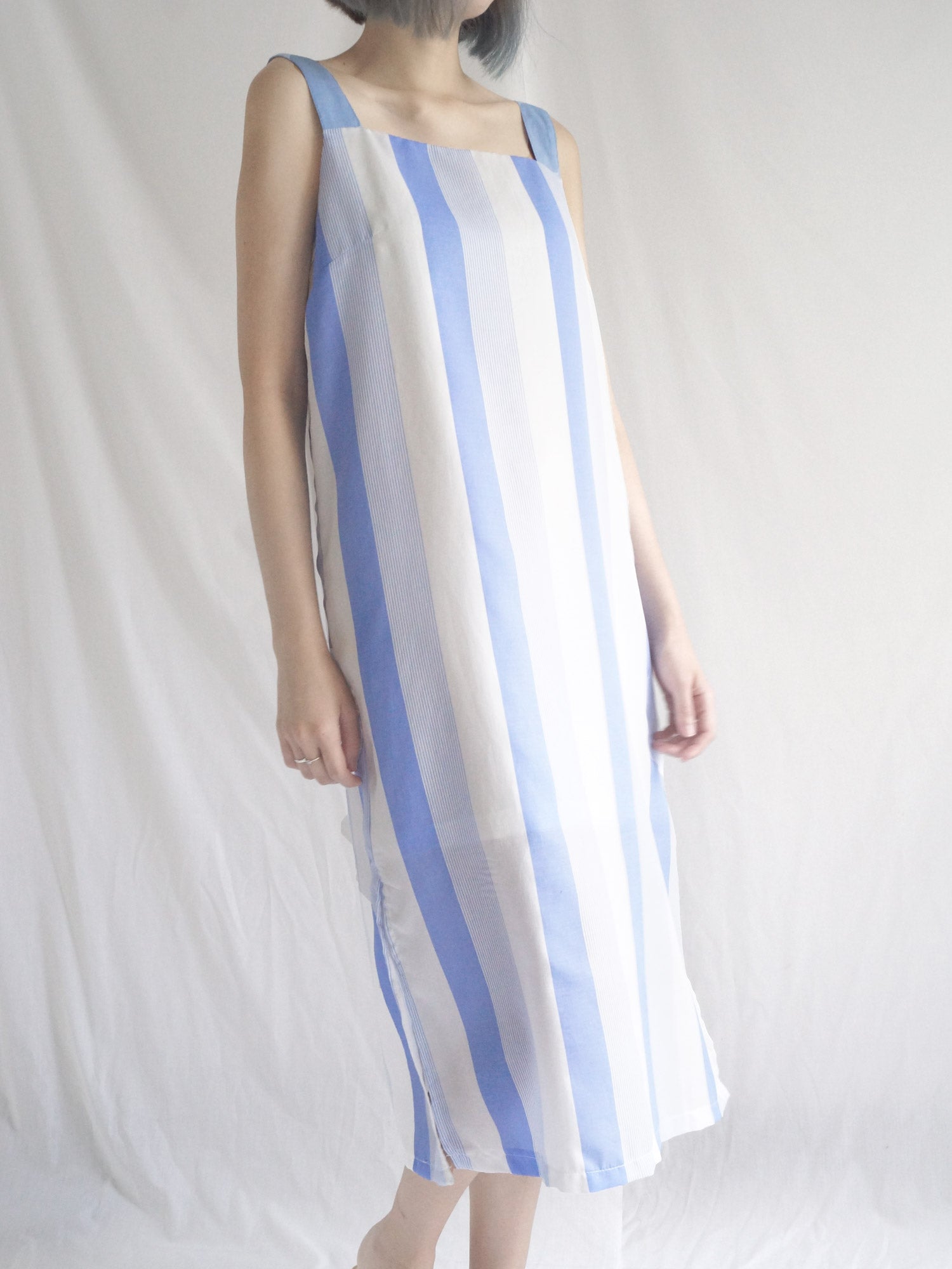 Holly Dress - Navy Blue