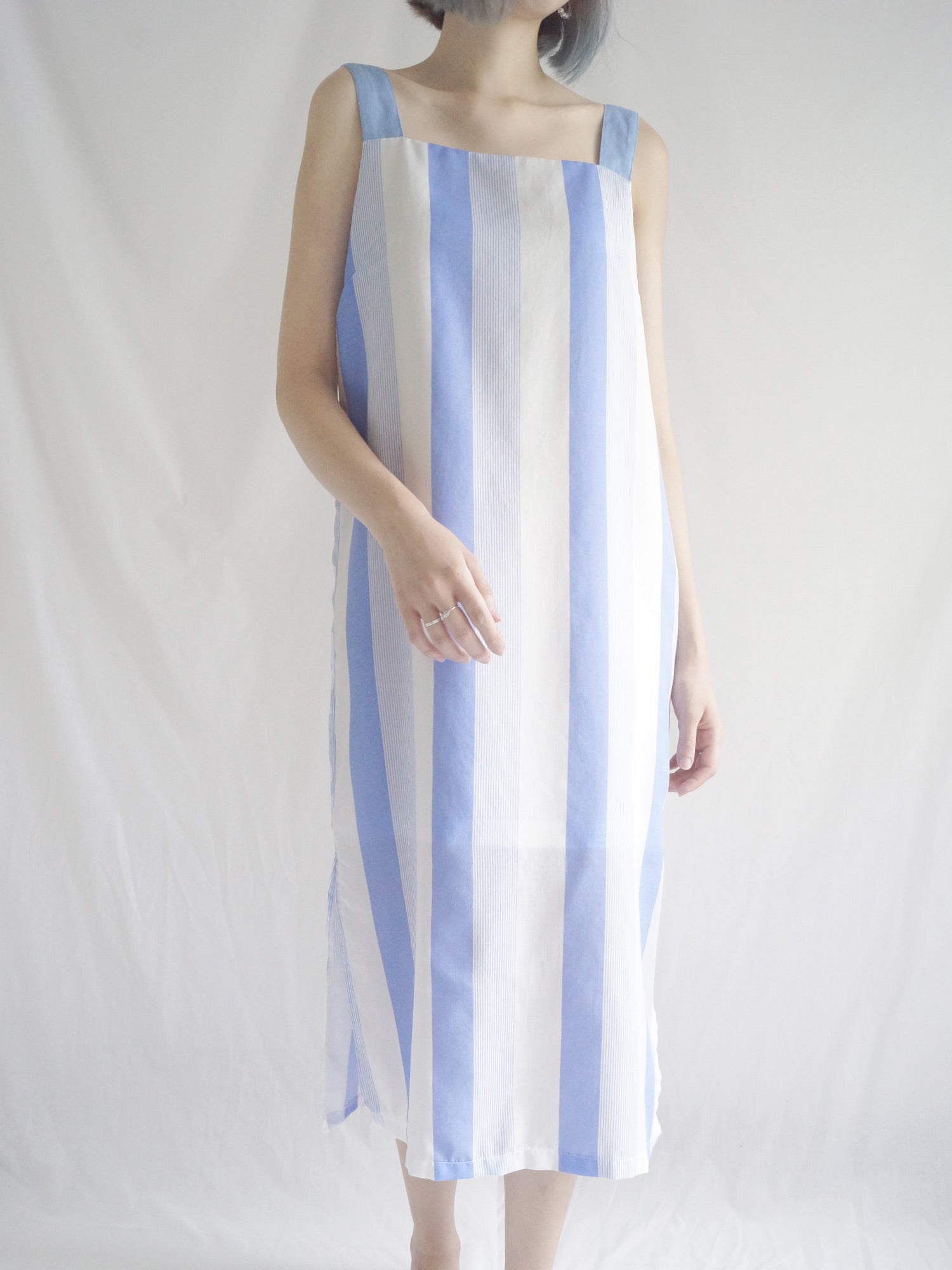 Holly Dress - Navy Blue