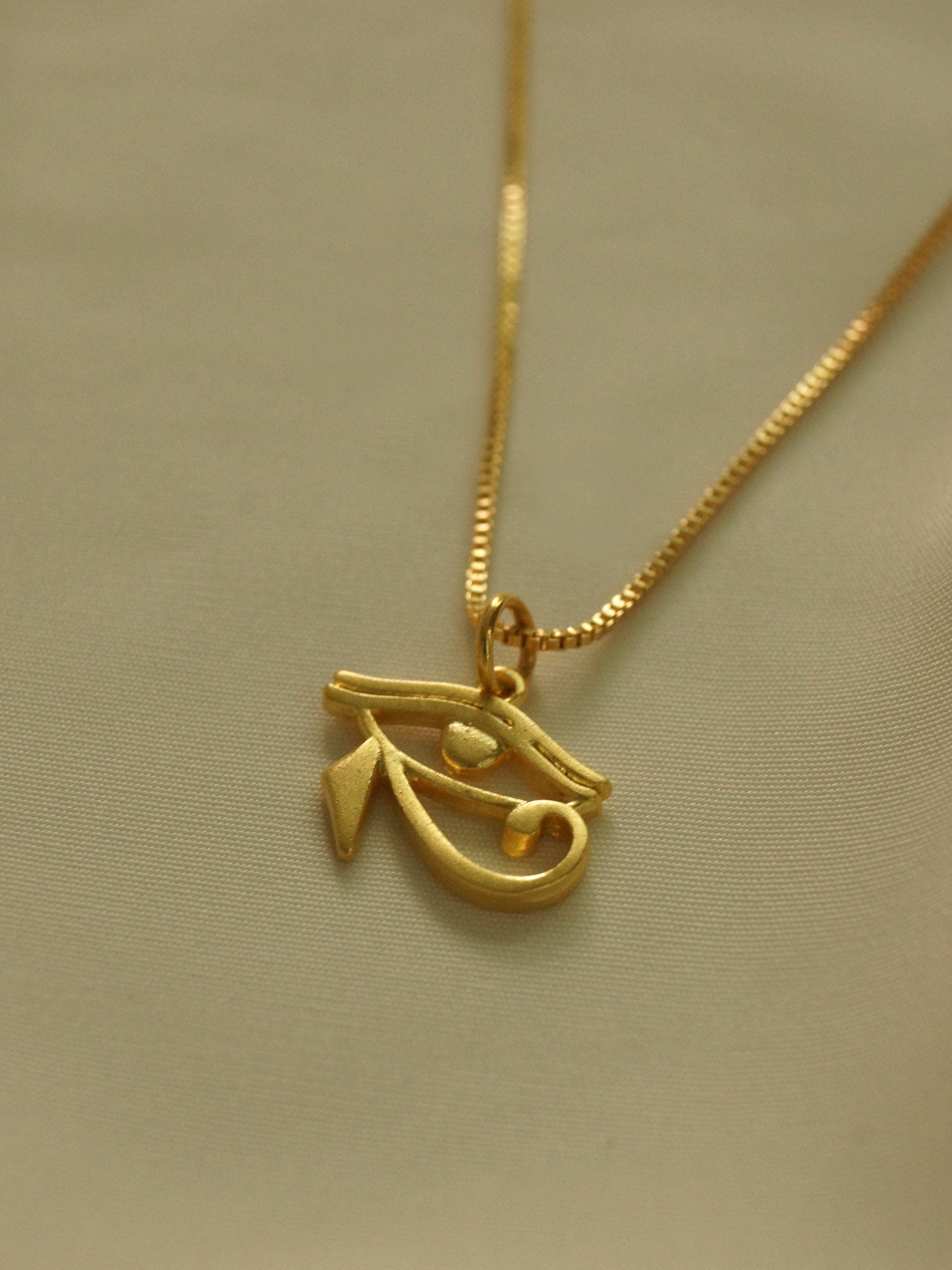 Collier Oeil d'Horus *Plaqué or 18 carats