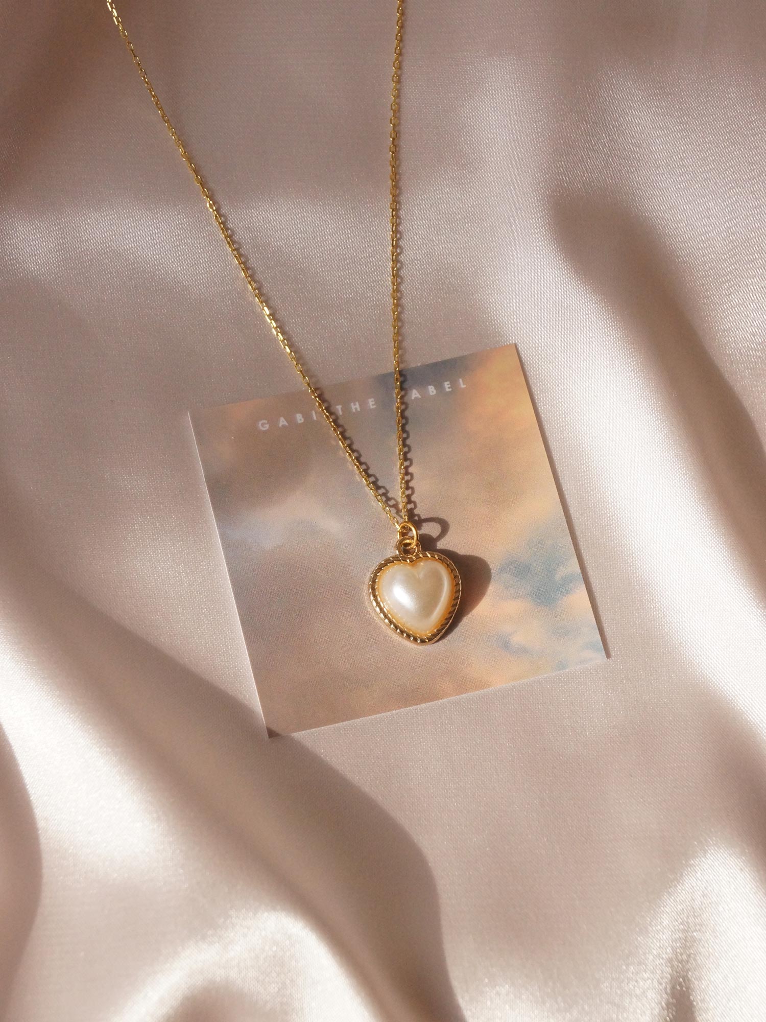 LILITH Heart Pearl Necklace