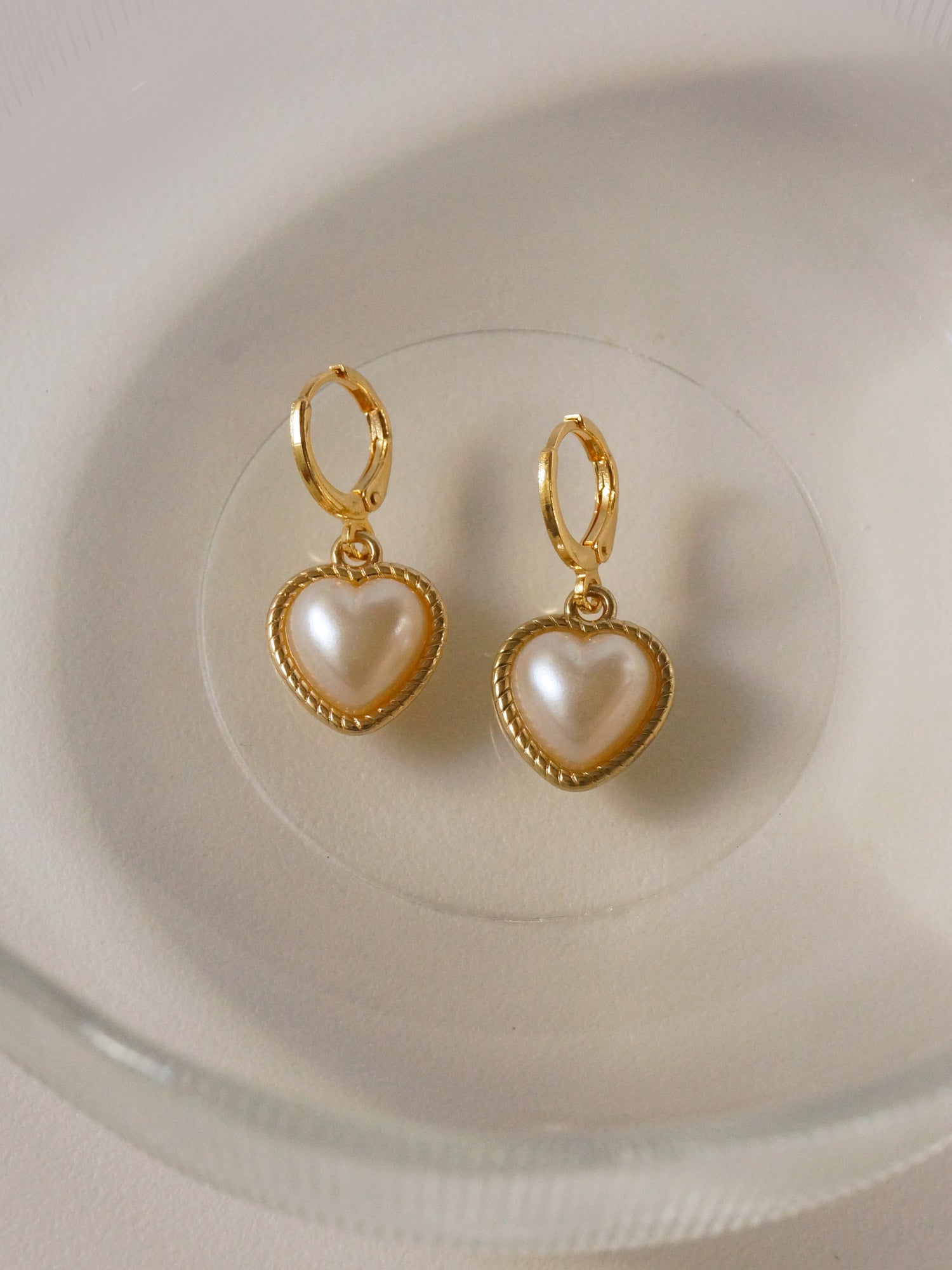 LILITH Huggies *Plaqué or 18 carats