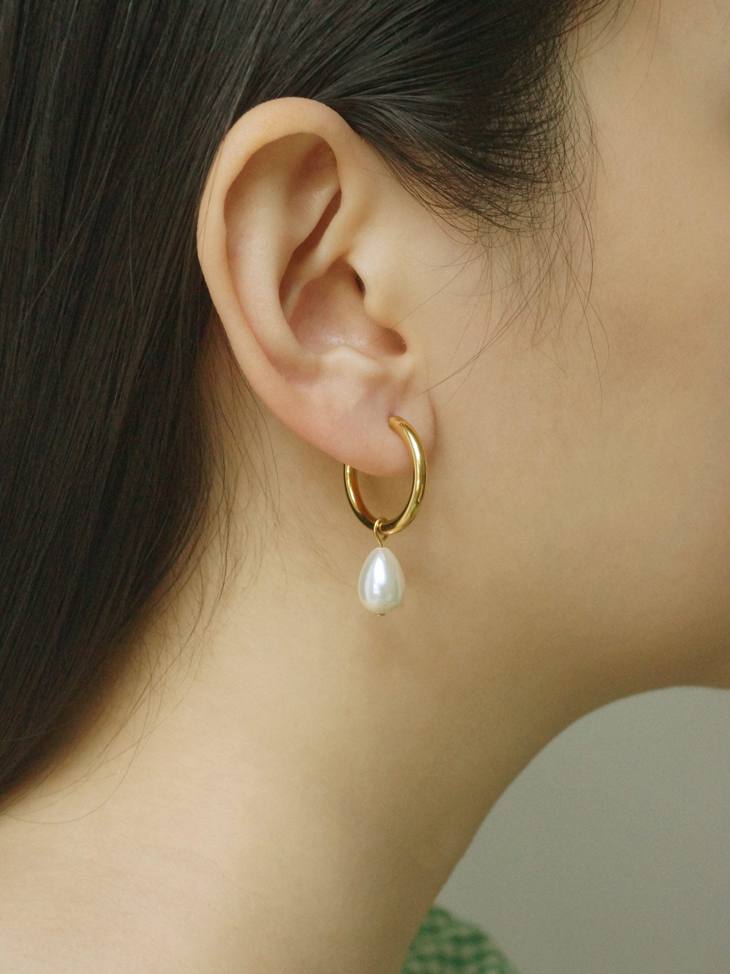Teardrop Pearl Stainless Steel Hoops