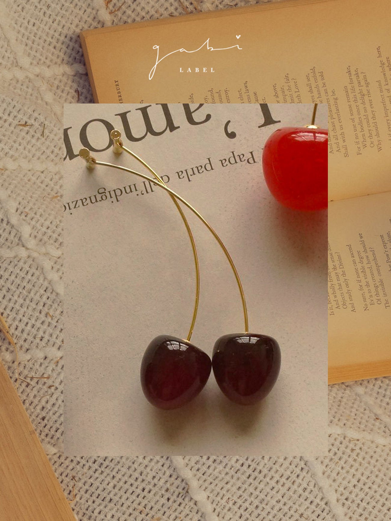 Boucles d'oreilles Petit Cherié (Cerise) *Tiges plaquées or