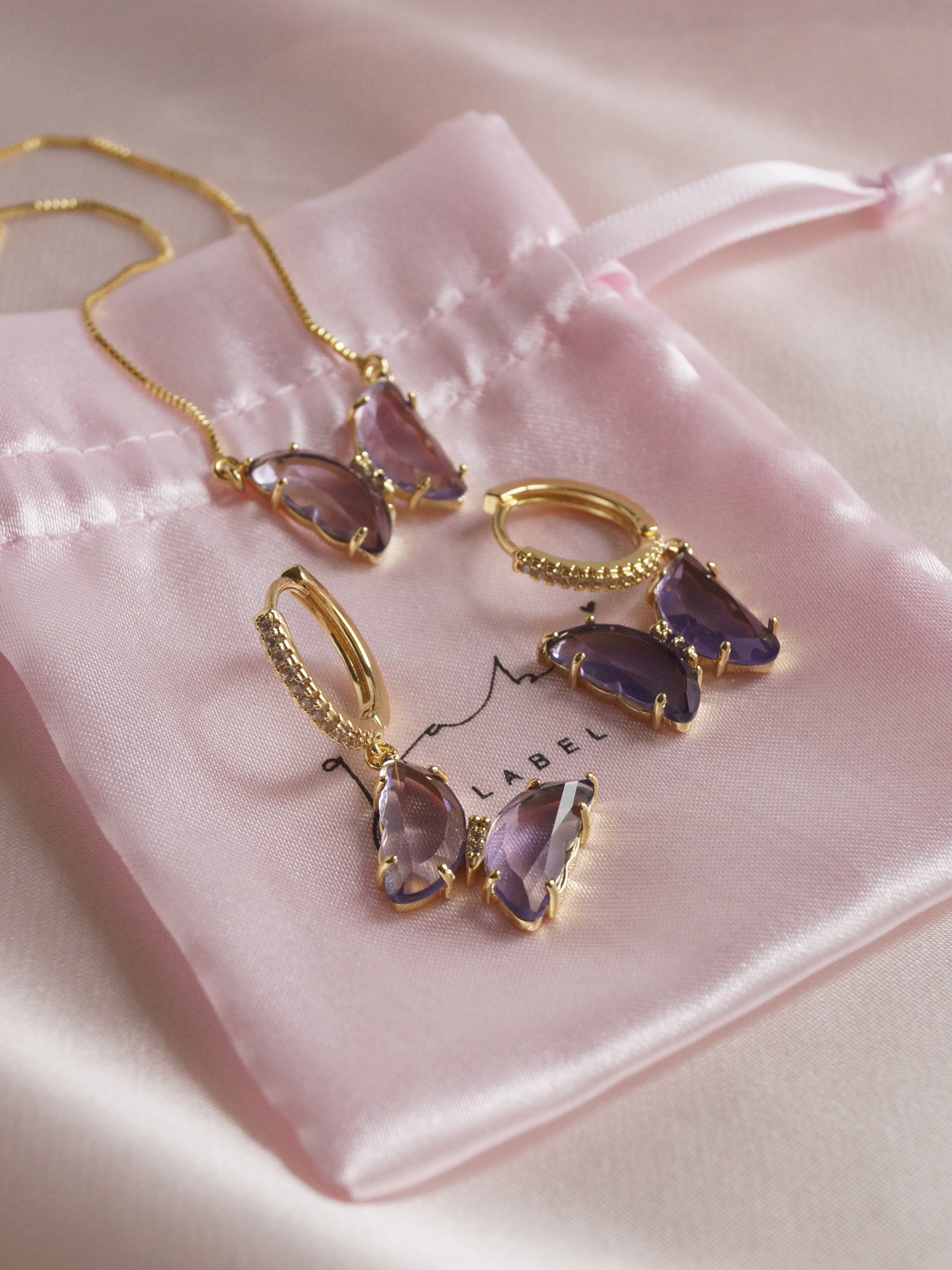 Créoles papillon Loveday - Violet *Plaqué or 14 carats