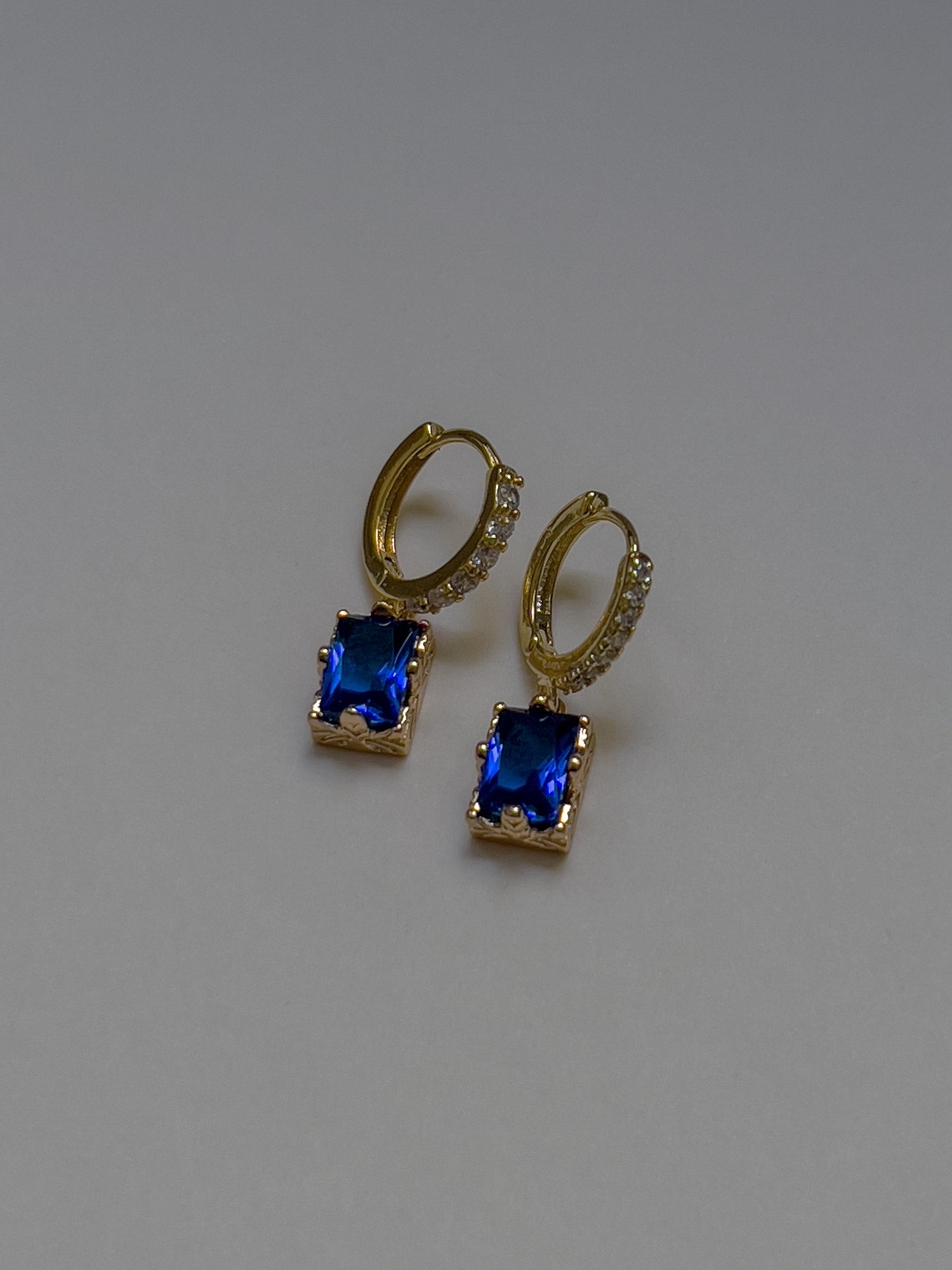 rect gemstonehuggie blue4