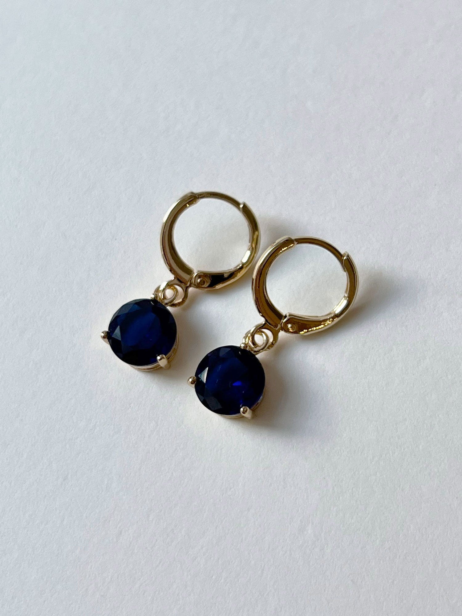 round gem blue2