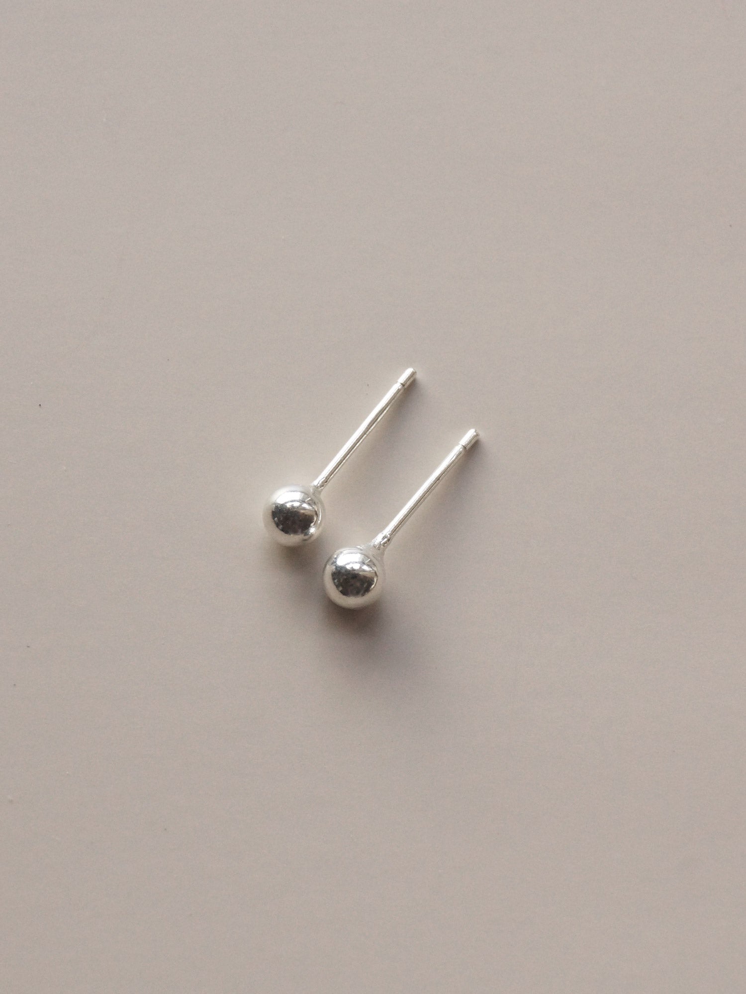 Ball Studs - Silver *S925