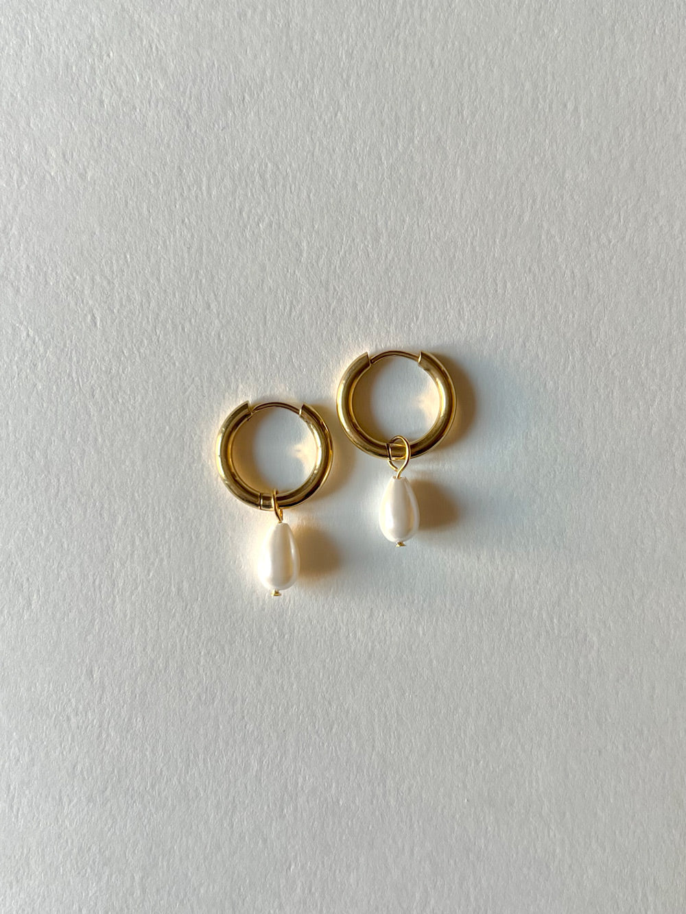 Teardrop Stainless Steel Hoops - Pearls Mini