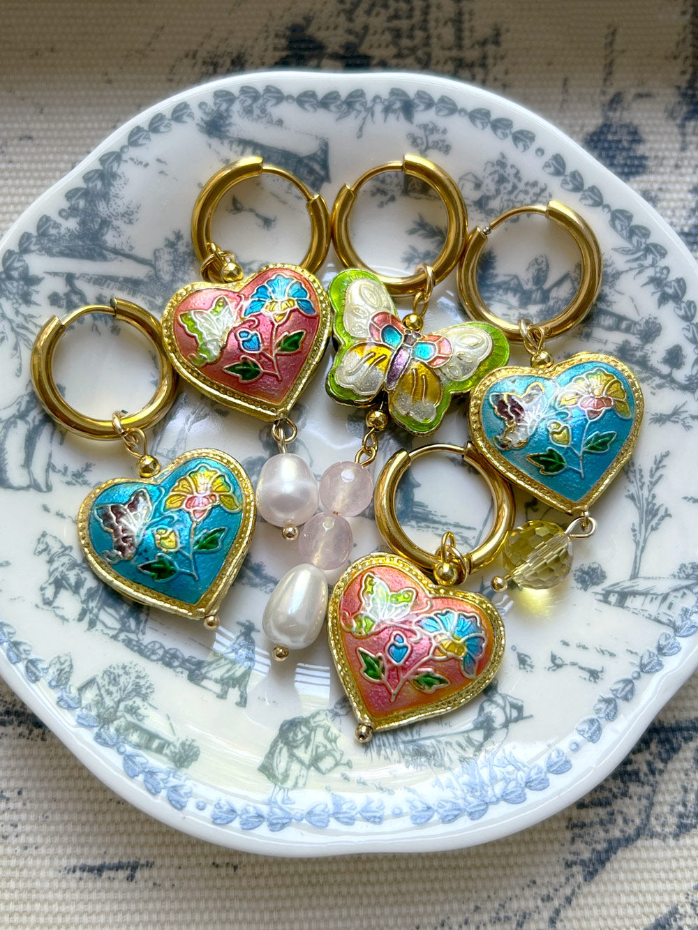 Cloisonné