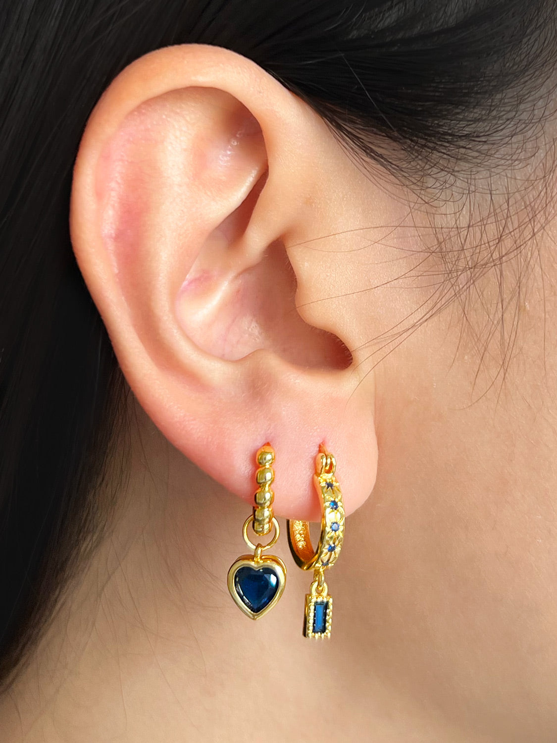 Starburst Huggies with Rectangular Gemstone, S925 - Clear, Gold