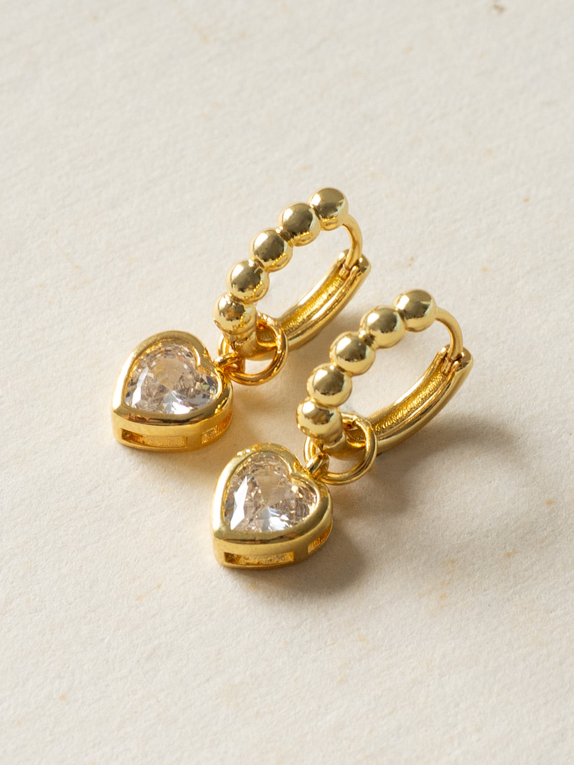 Boba Huggies with Heart Gemstone, S925 - Clear, Gold