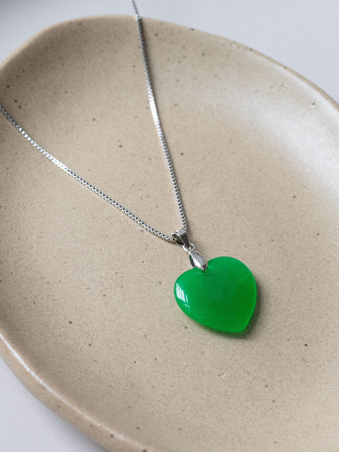 Carved Heart Jade Necklace   Silver2