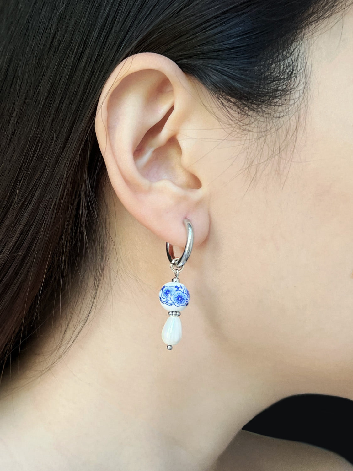 Ceramic and Pearl Hoops   Silver3