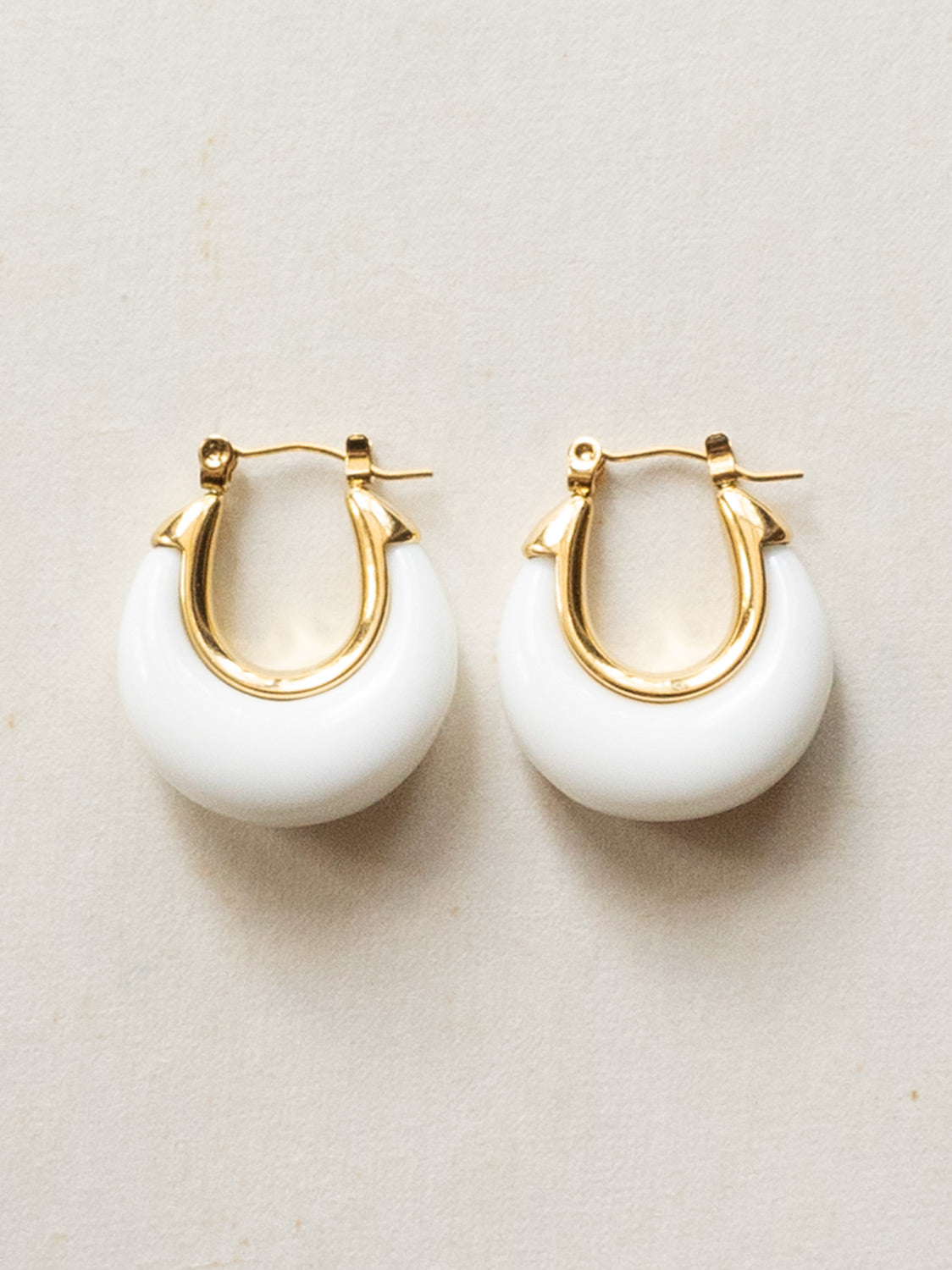 Chic Resin Hoops   White1