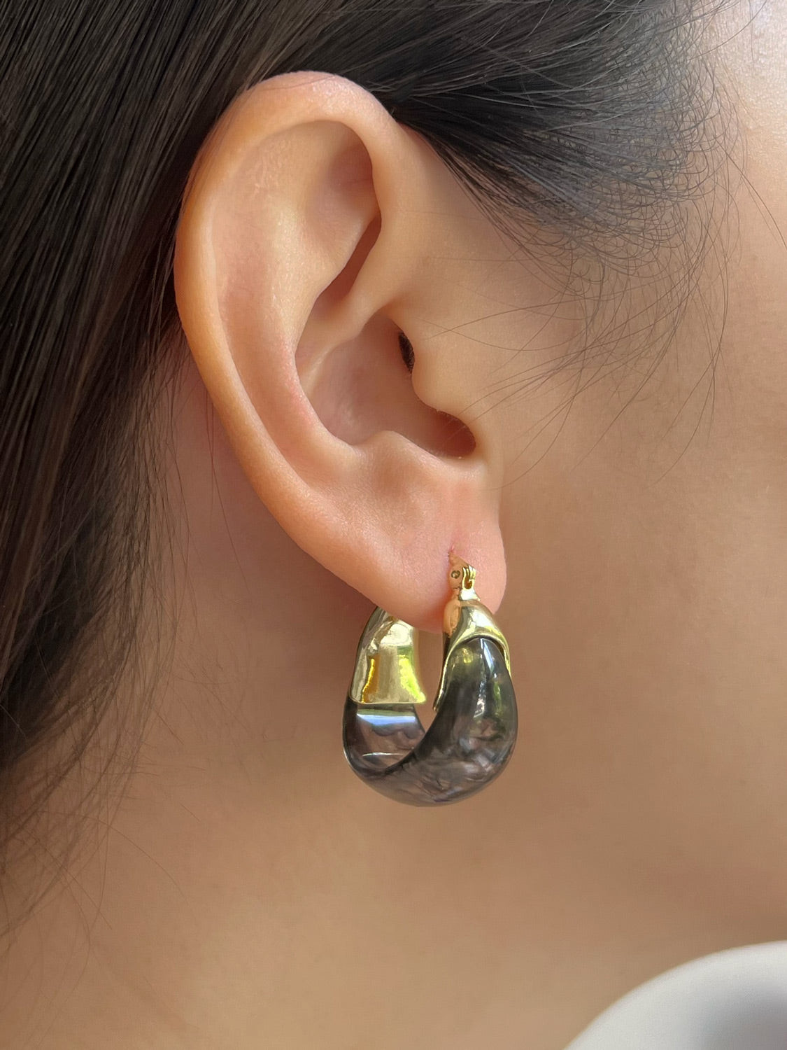Chunky Cradle Hoops - Black