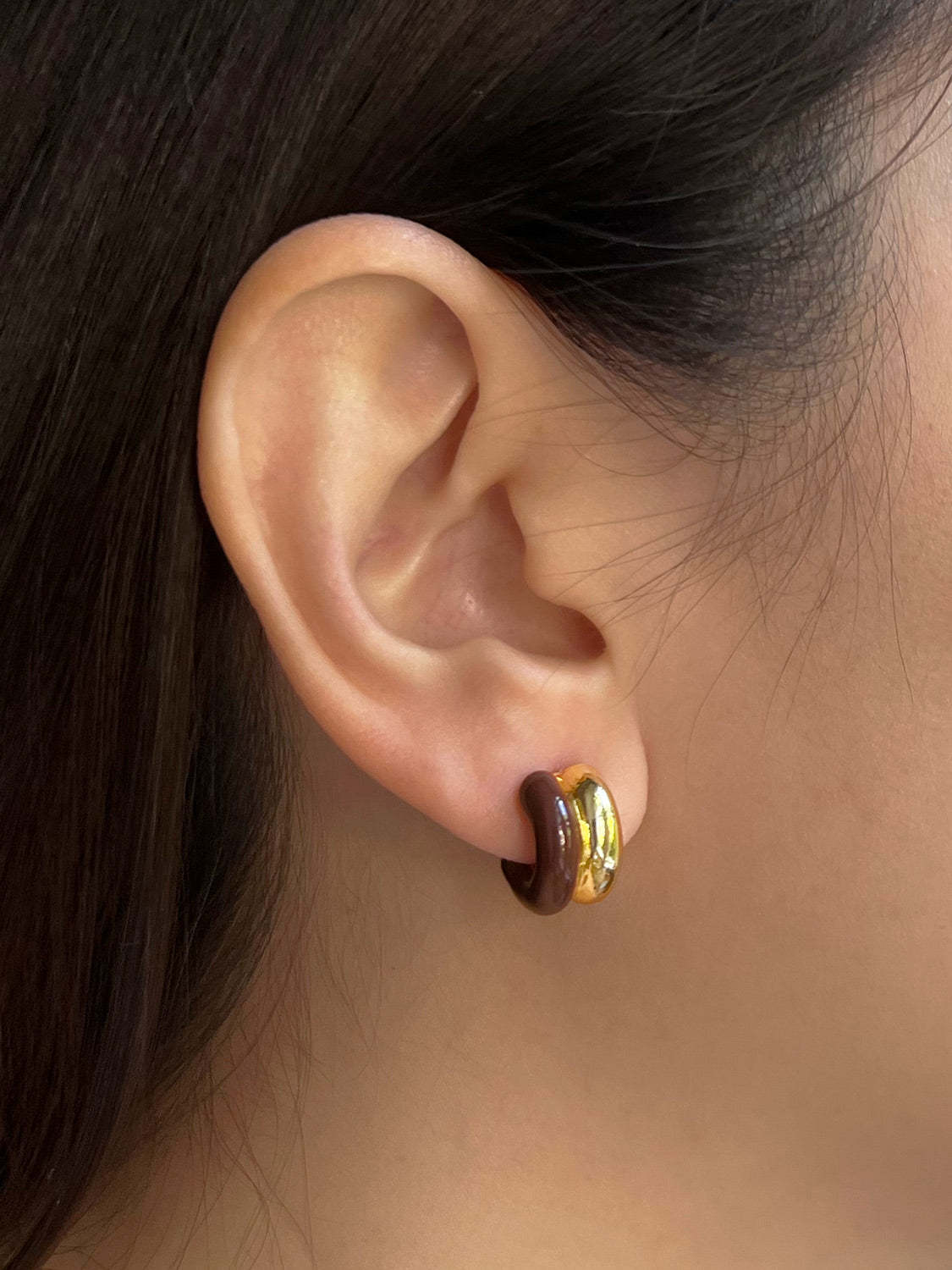 Chunky Enamel Earrings   Brown 4f6166c8 8807 4dfd a944 17f288cf410b