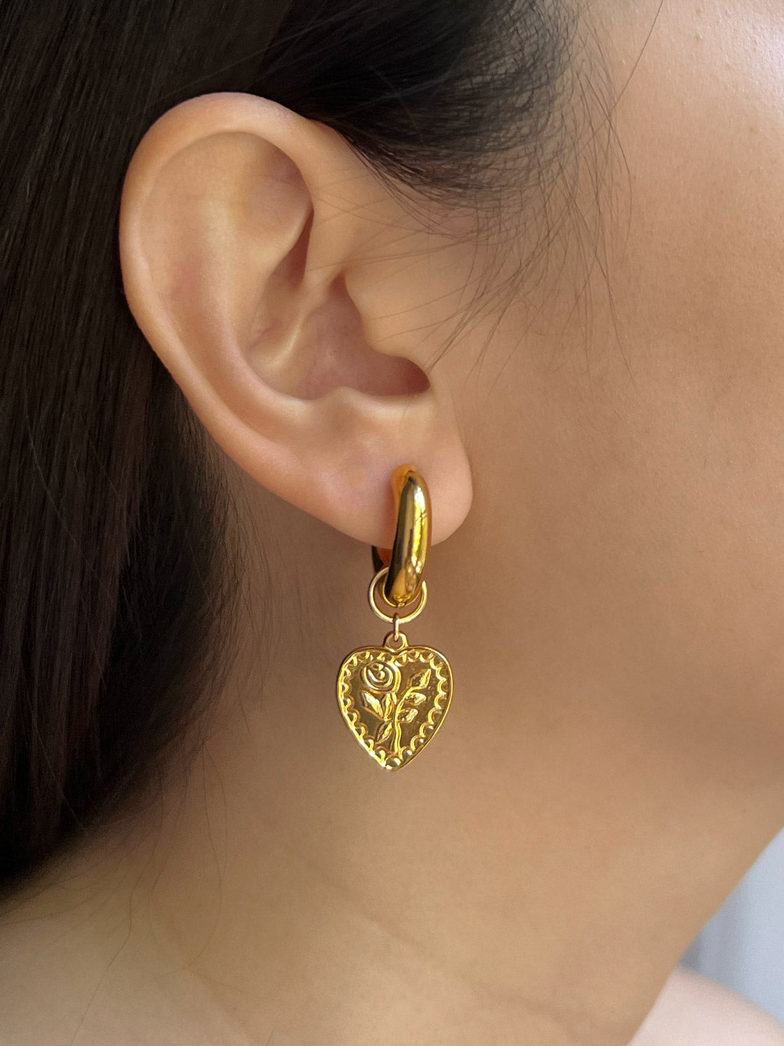Chunky Gold Hoops   Heart Rose Pendant2
