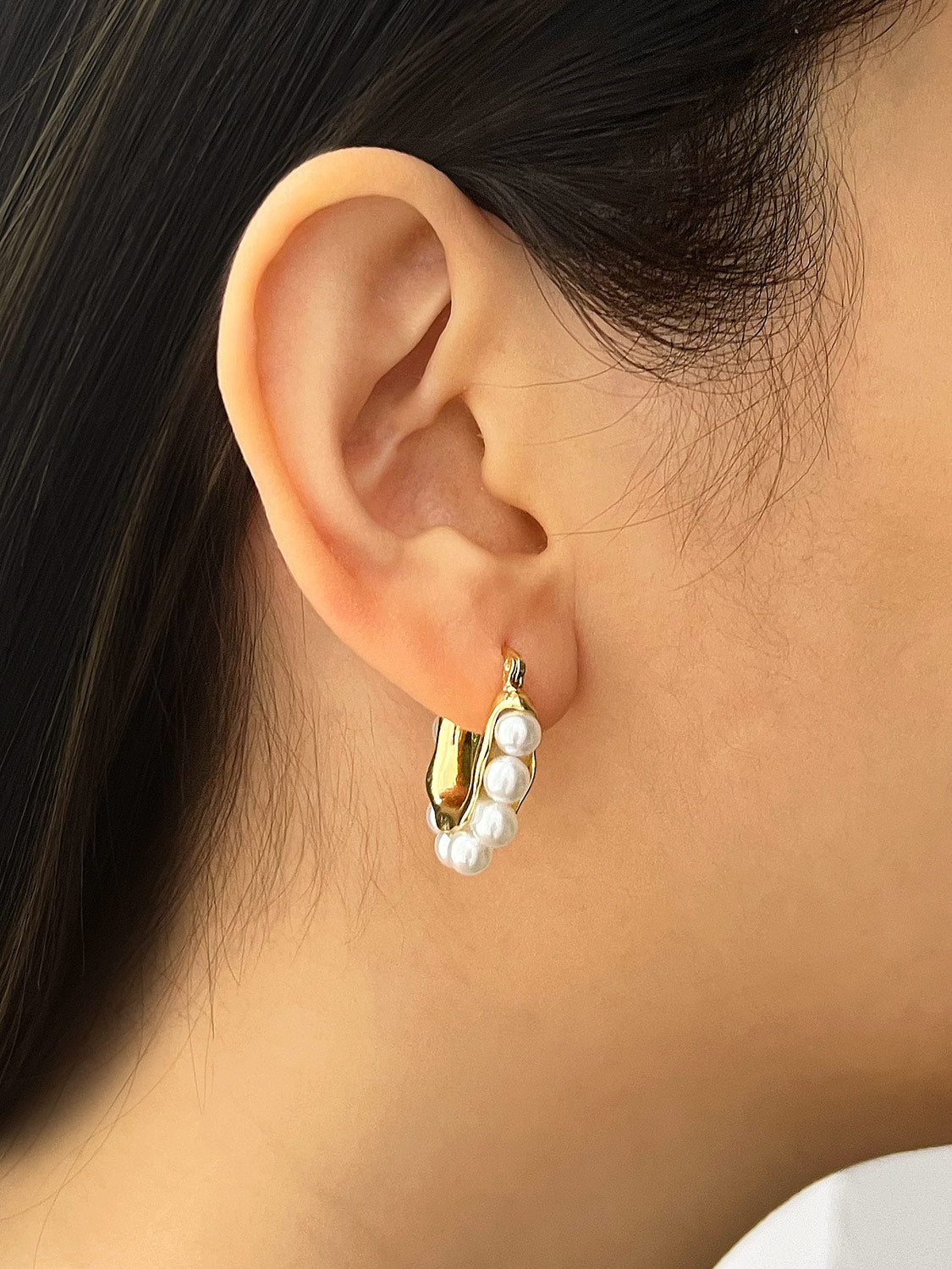 Chunky Pearl Hoops