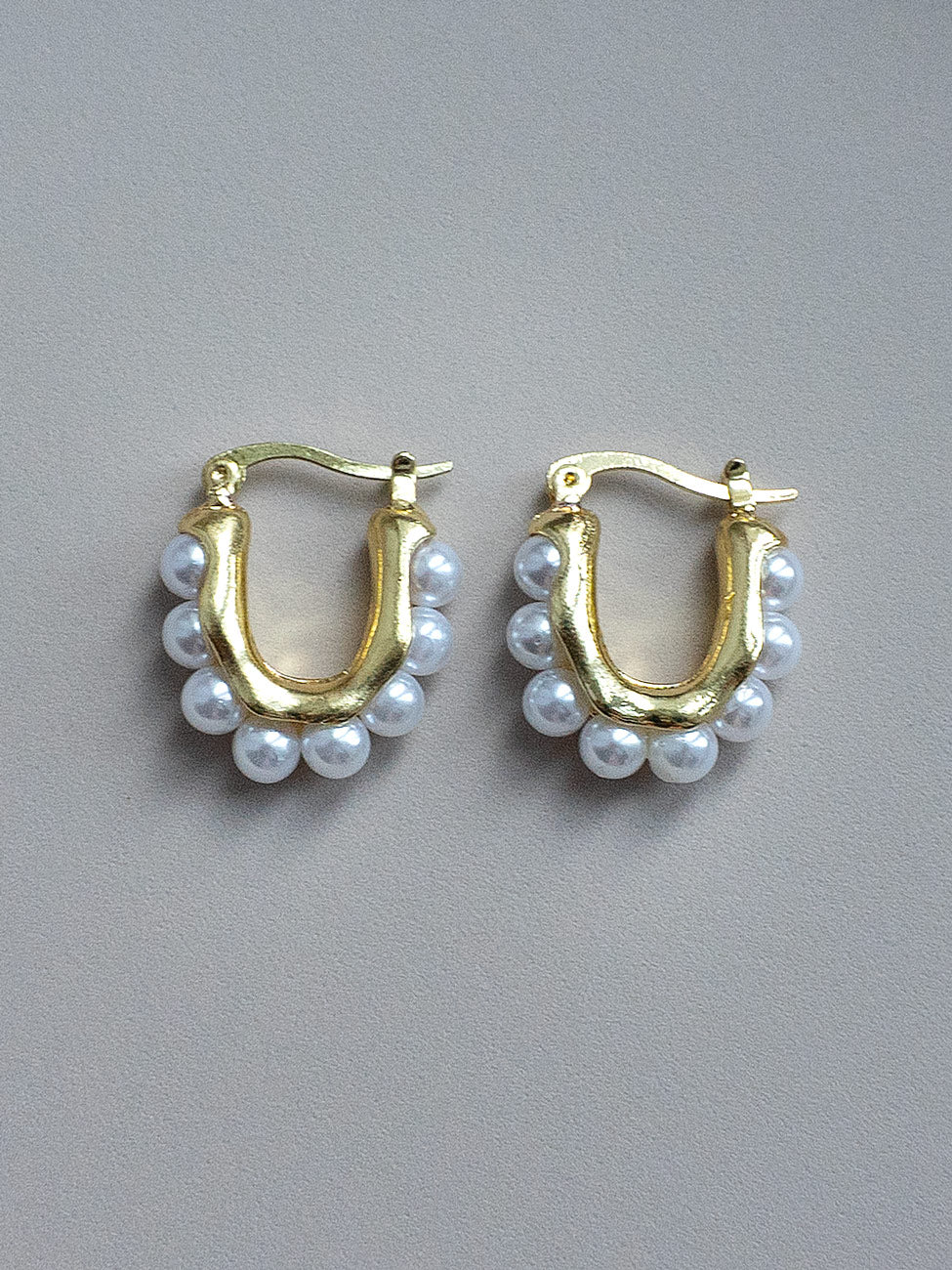 Chunky Pearl Hoops3