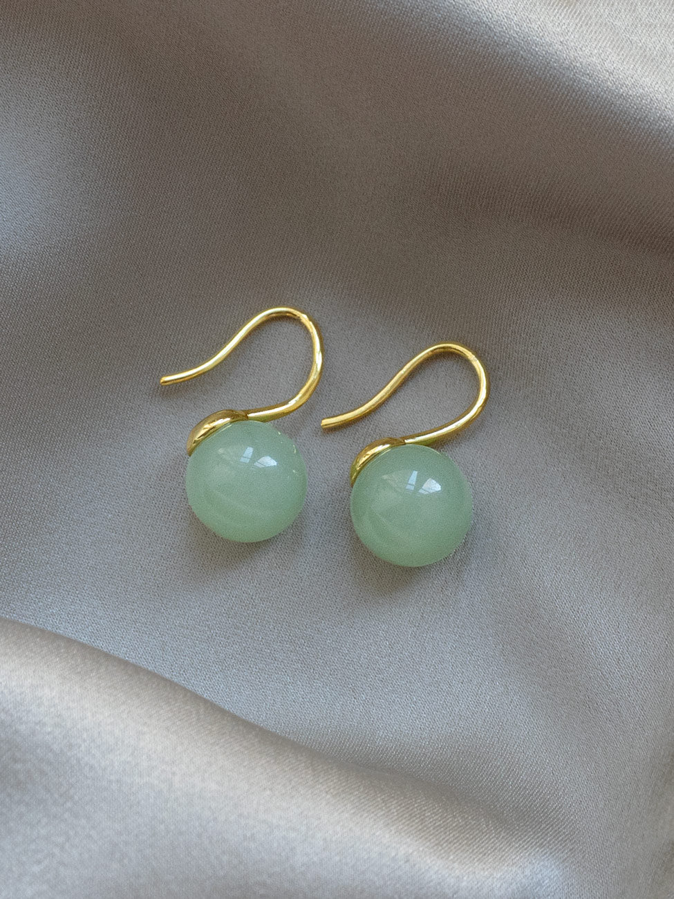 Classic Jade Earrings, S925 - Gold, Light Green