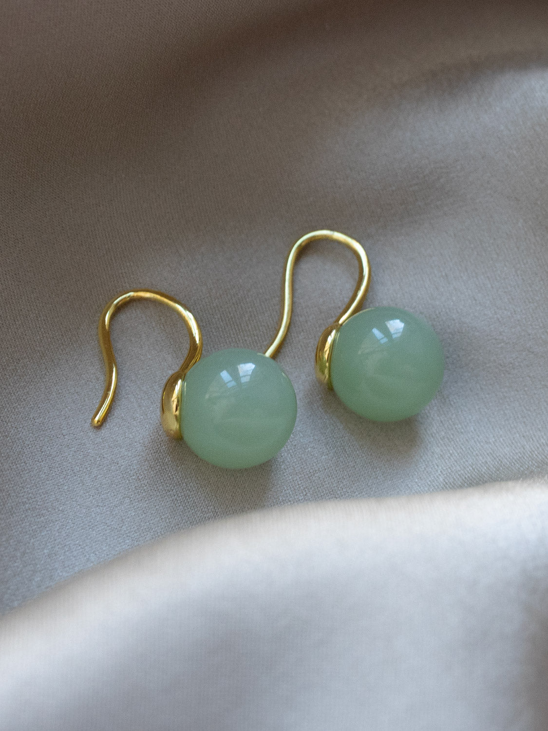 Classic Jade Earrings, S925 - Gold, Light Green