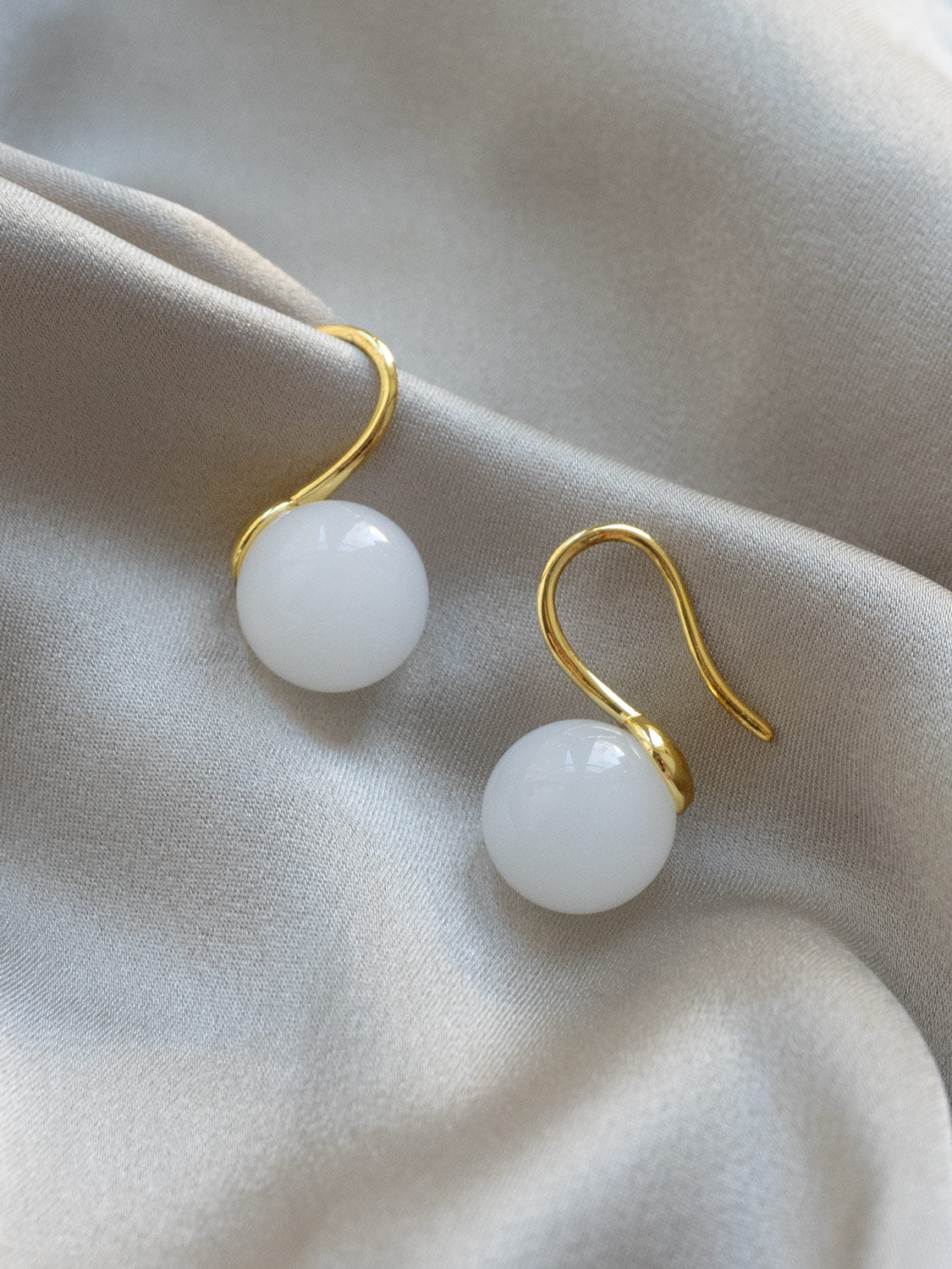 Classic Jade Earrings, S925 - Gold, White