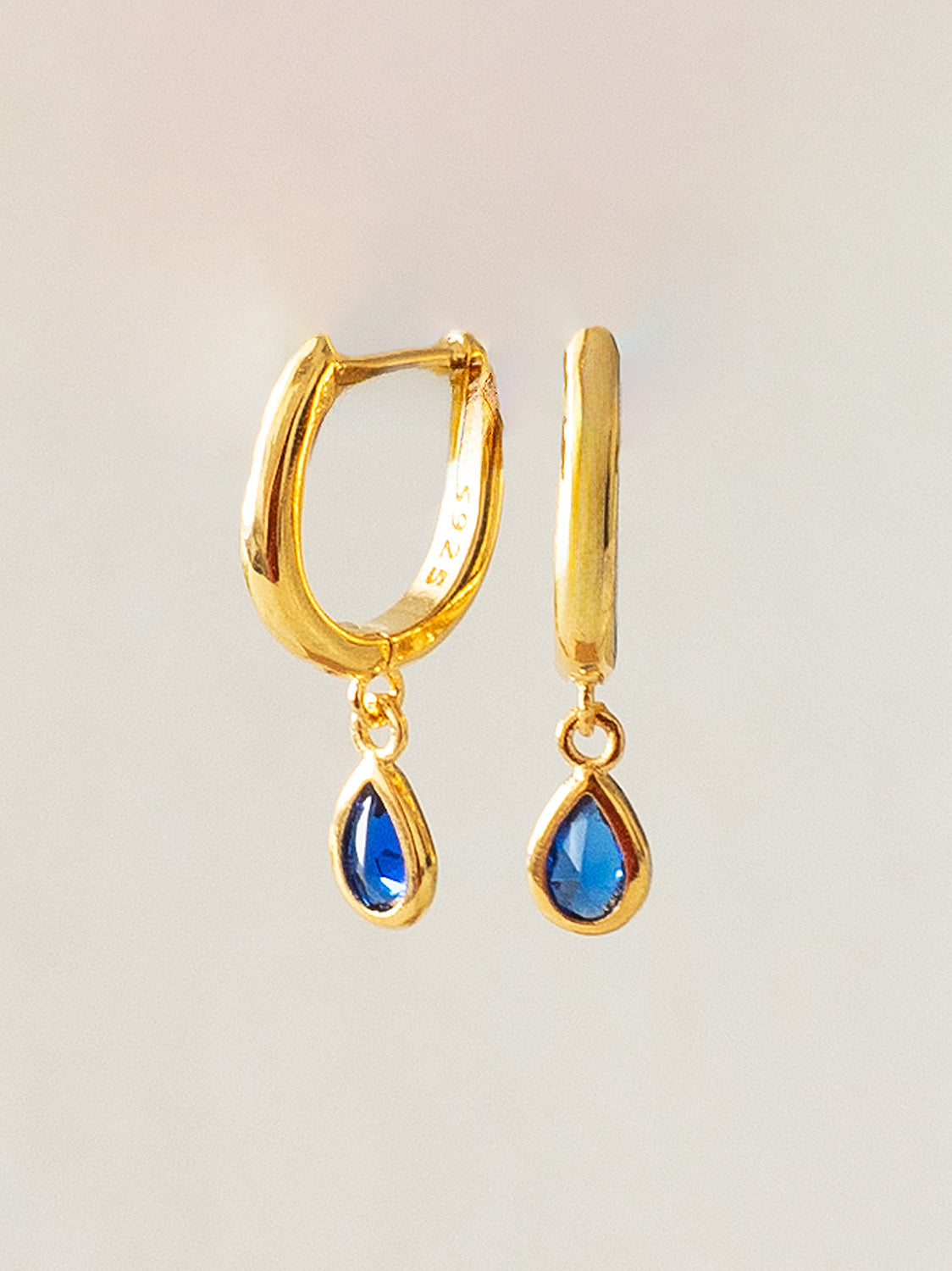 Classic Teardrop Huggies  S925   Royal Blue  Gold1