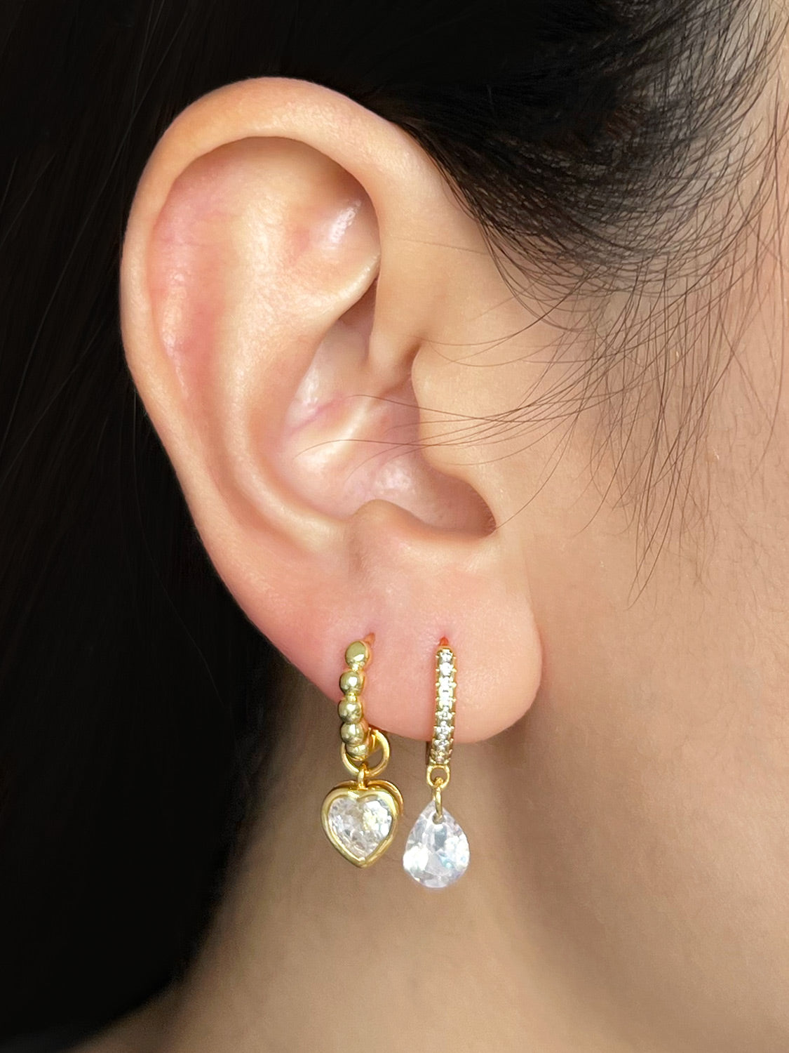 Boba Huggies with Heart Gemstone, S925 - Clear, Gold