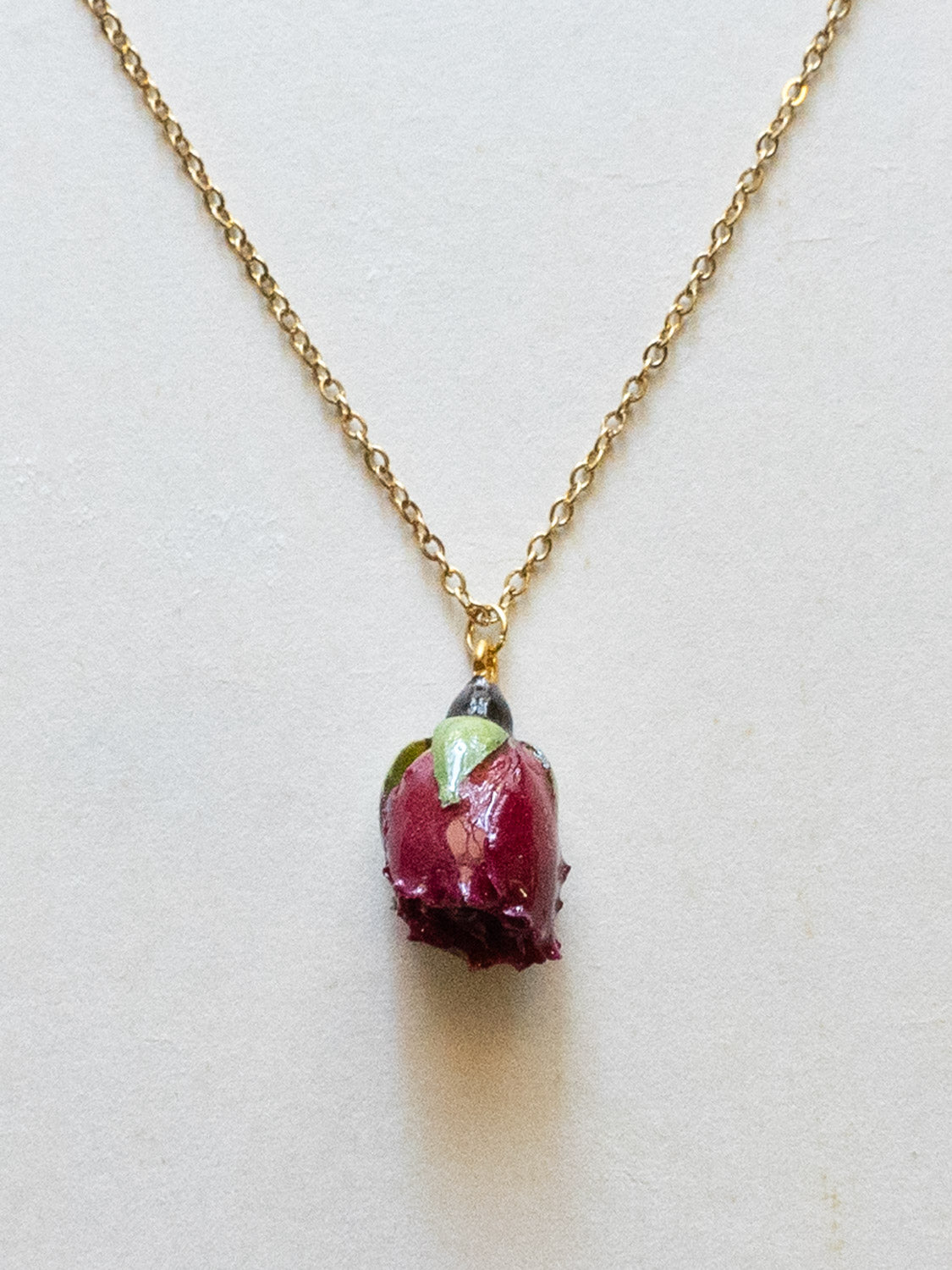 Dried Big Red Rose Bud Necklace   Stainless Steel  Gold