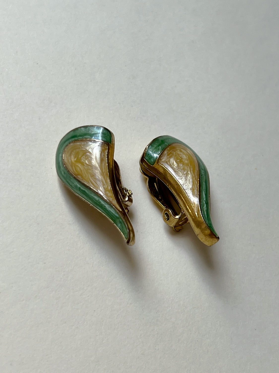 Ear-shaped Enamel Clip-Ons (Vintage)