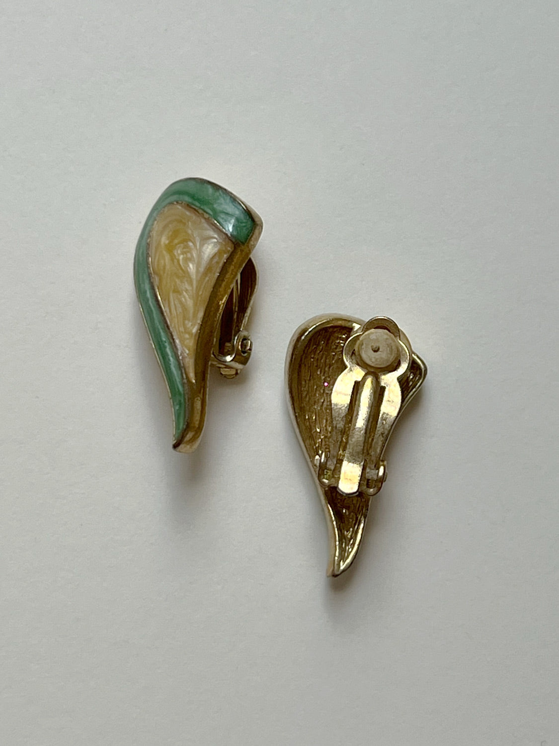 Ear-shaped Enamel Clip-Ons (Vintage)