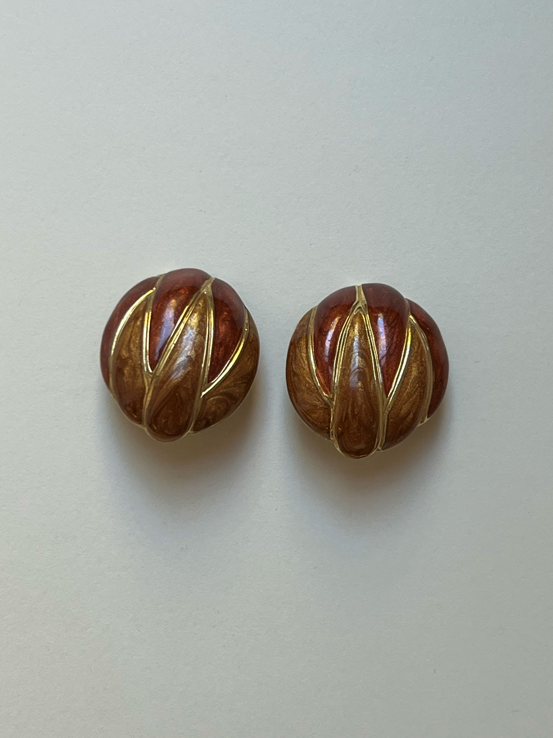 Enamel Brown Walnut Clip Ons  Vintage 1